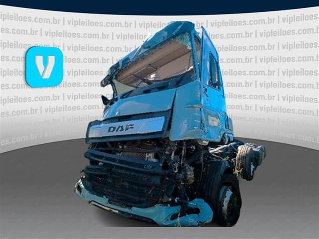 DAF CF FAC 310 2025, azul