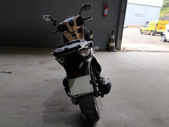 Honda SH 150i DLX 2019 — foto 6