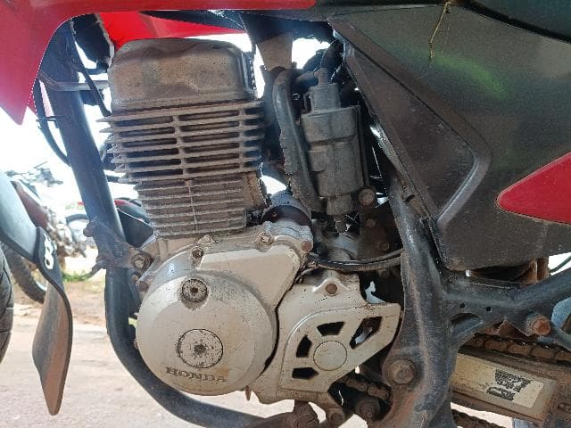 Honda Nxr150 Bros ESD 2013 — foto 13