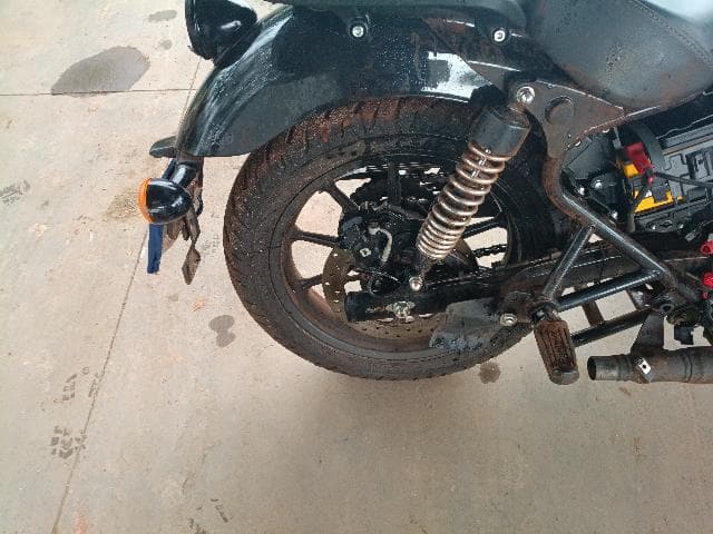 Royal Enfield Meteor F 2026 — foto 7
