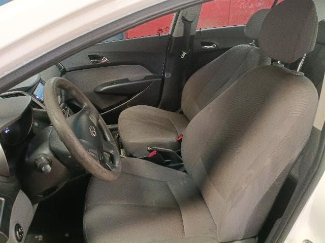 Hyundai Hb20s 1.6m Comf 2015 — foto 21