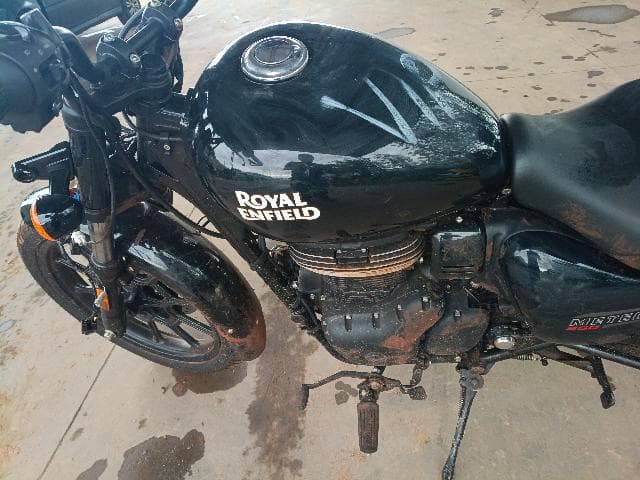 Royal Enfield Meteor F 2026 — foto 11