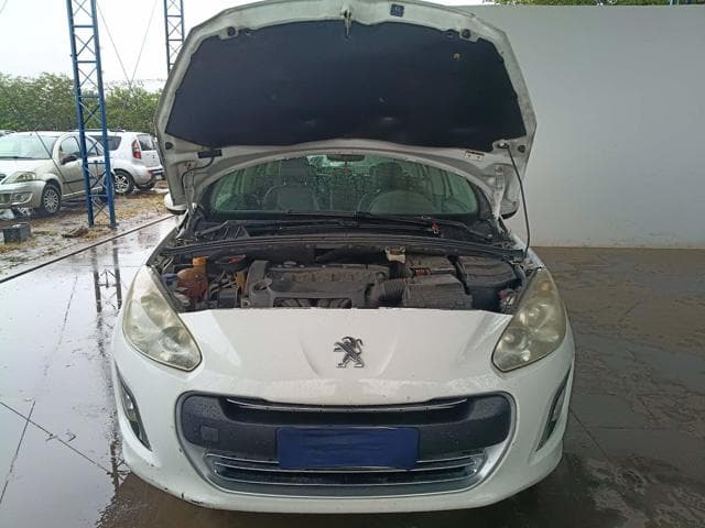 Peugeot 308 Feline 2013 — foto 19