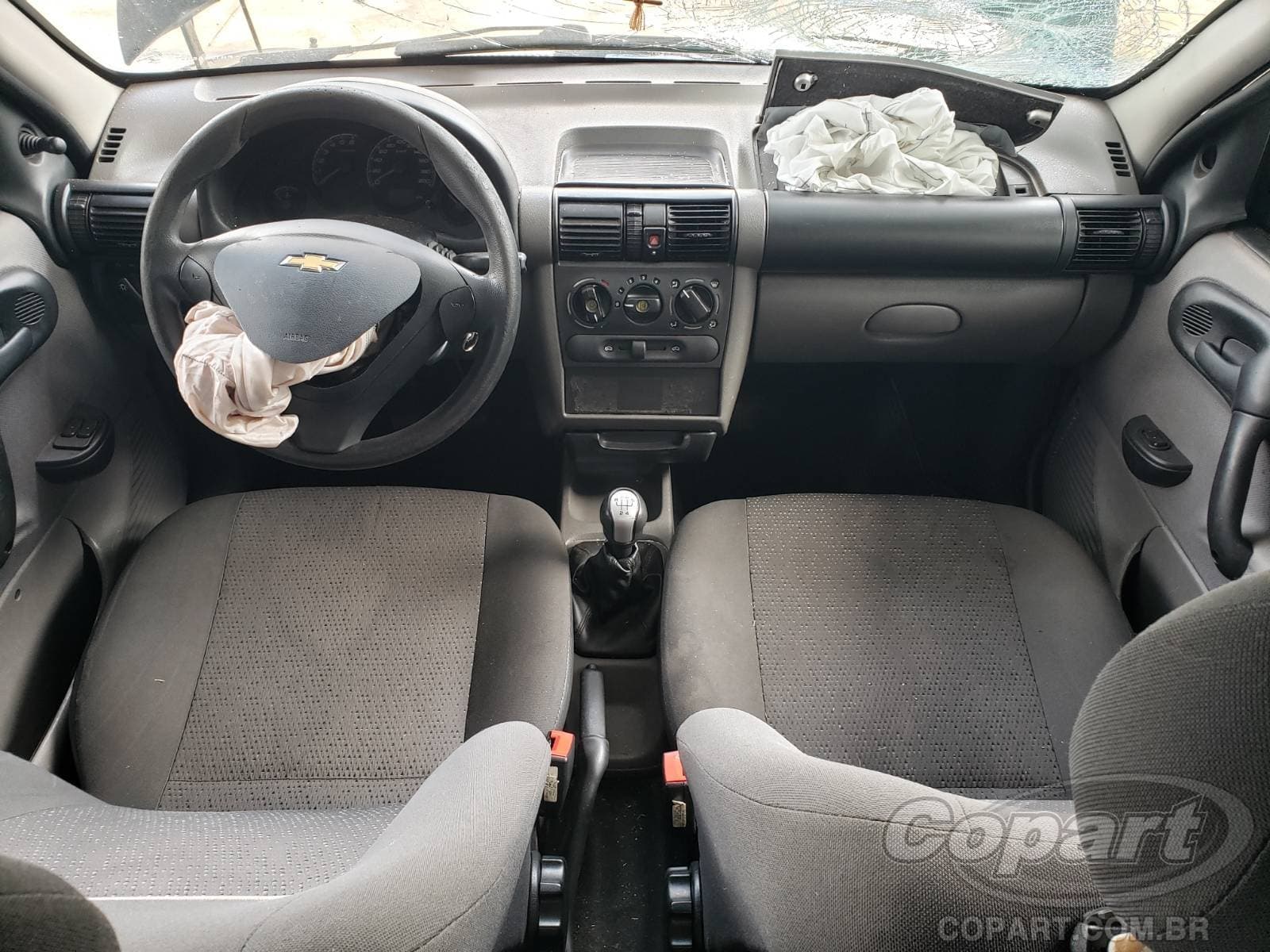 Chevrolet Classic 2015 — foto 9