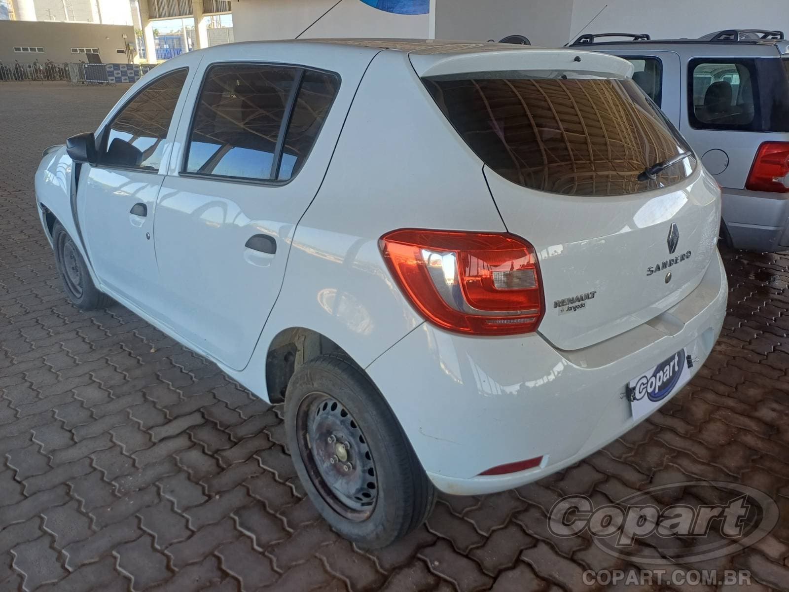 Renault Sandero 2018 — foto 3
