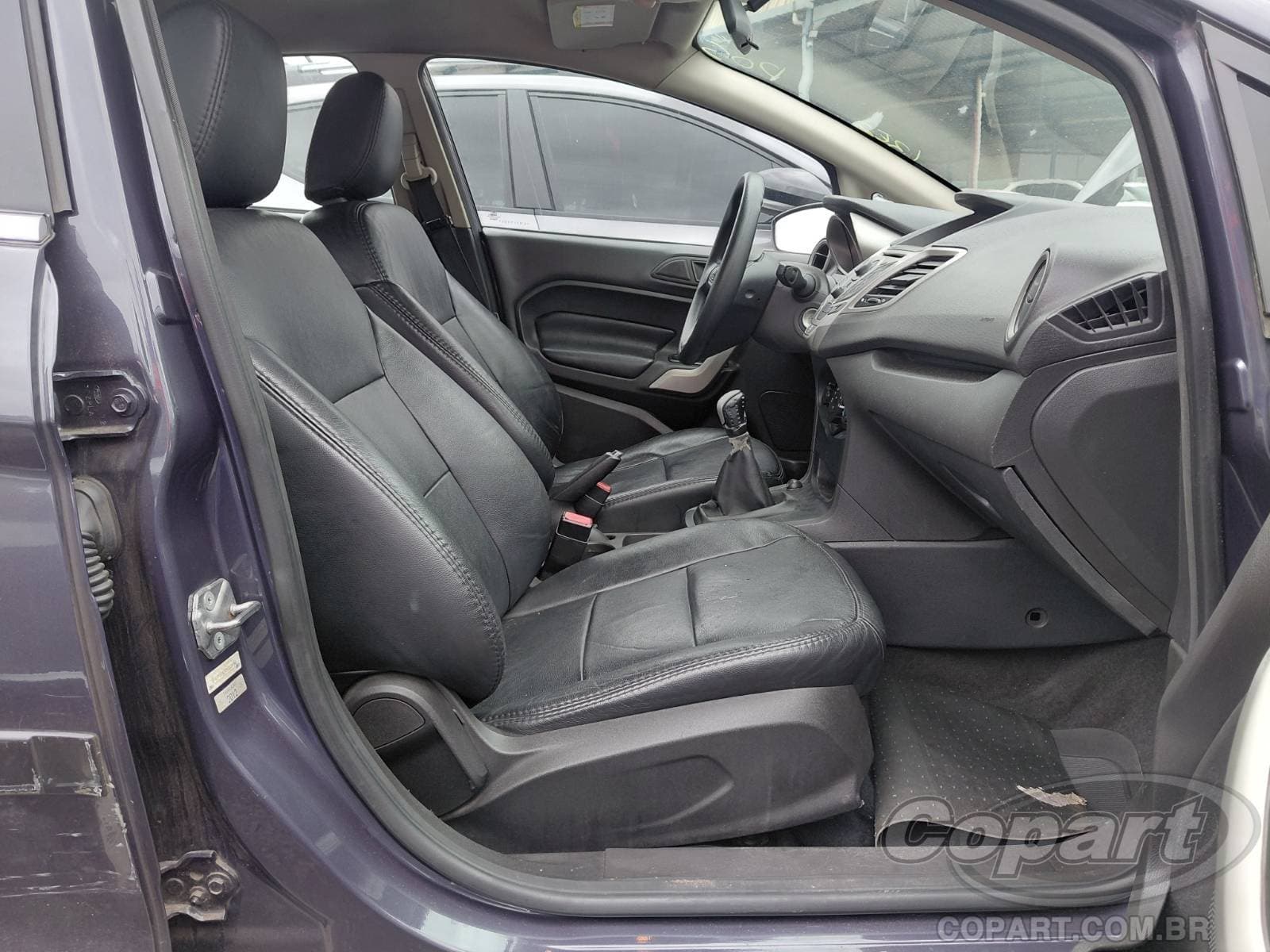 Ford Fiesta 2012 — foto 5