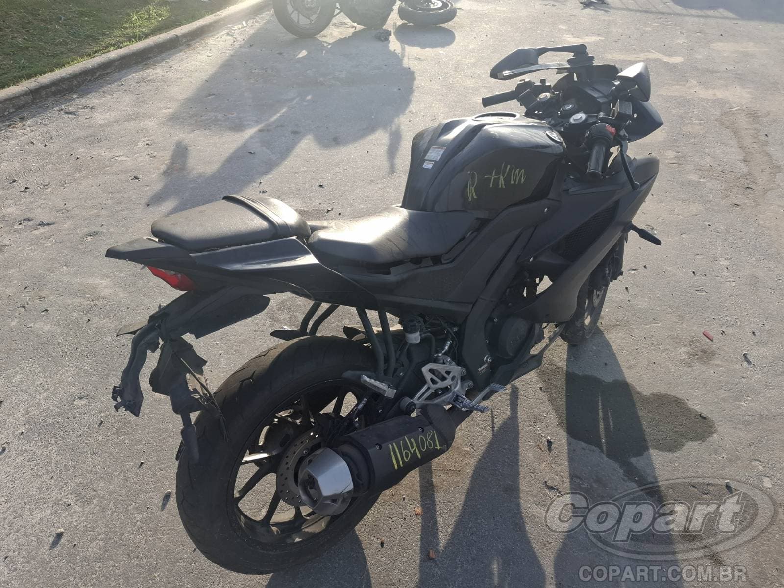 Yamaha YZF R15 2025 — foto 4