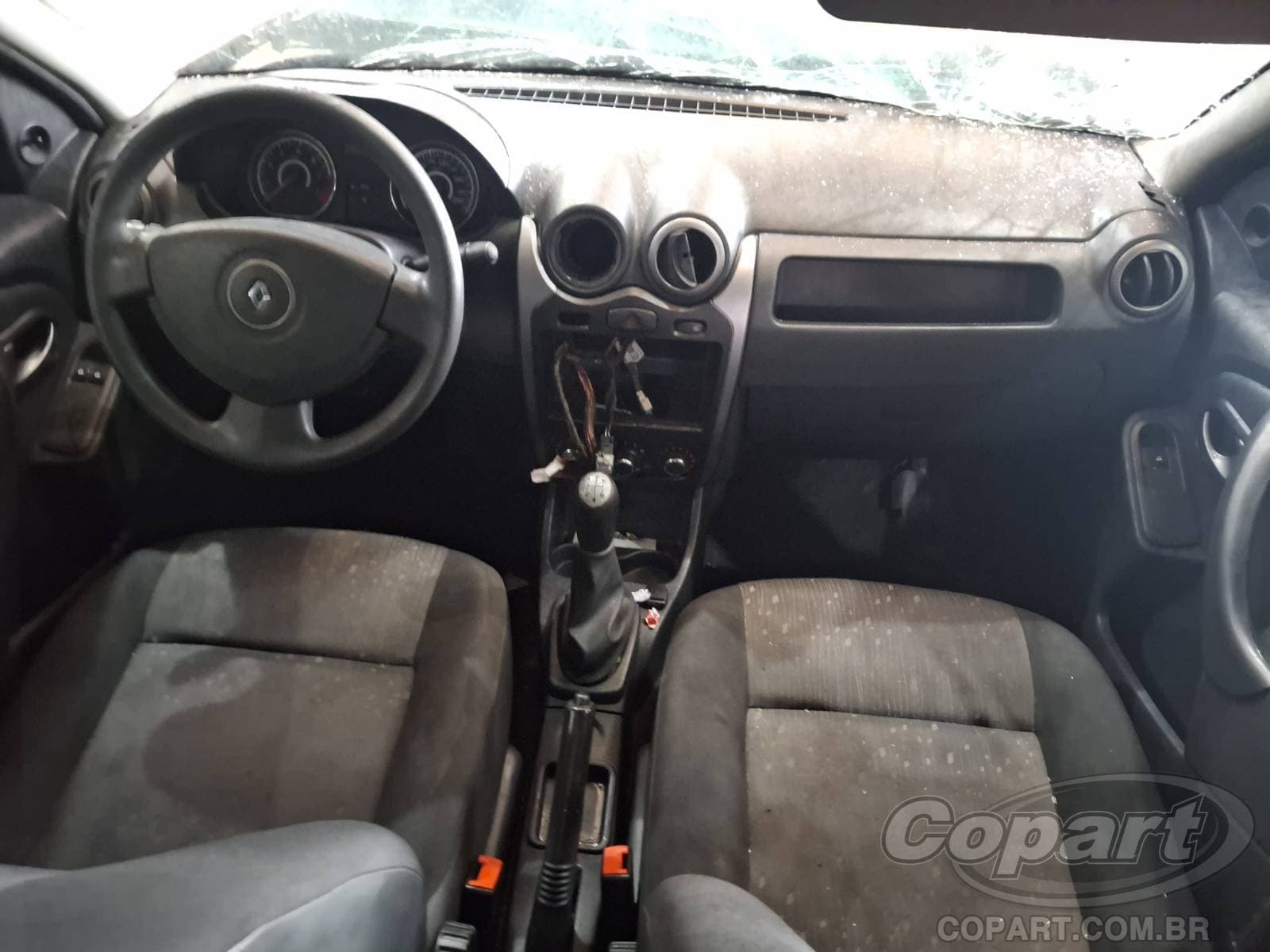 Renault Logan 2012 — foto 9