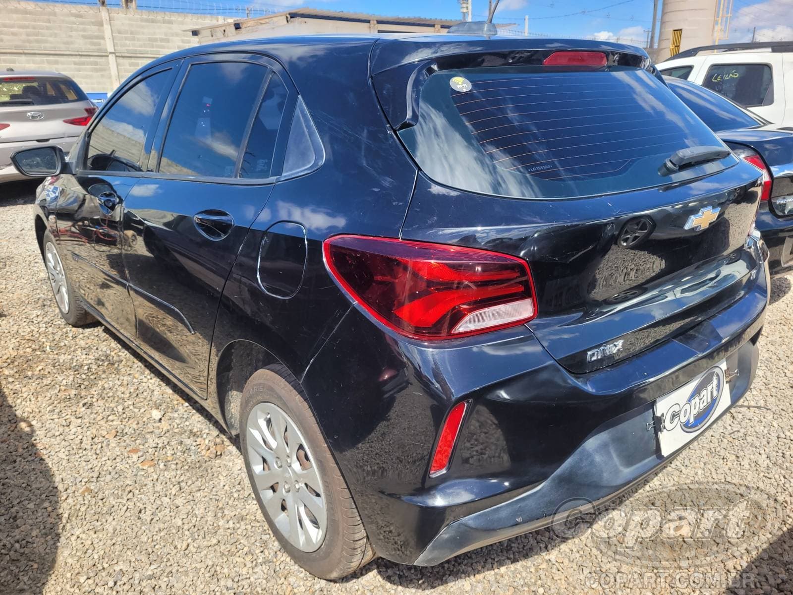 Chevrolet Onix 2020 — foto 3