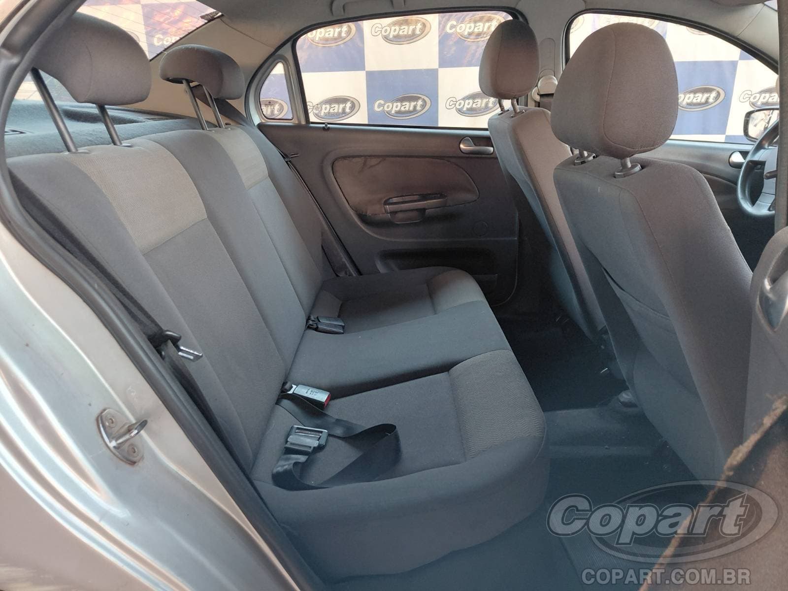 Volkswagen Voyage 2010 — foto 6