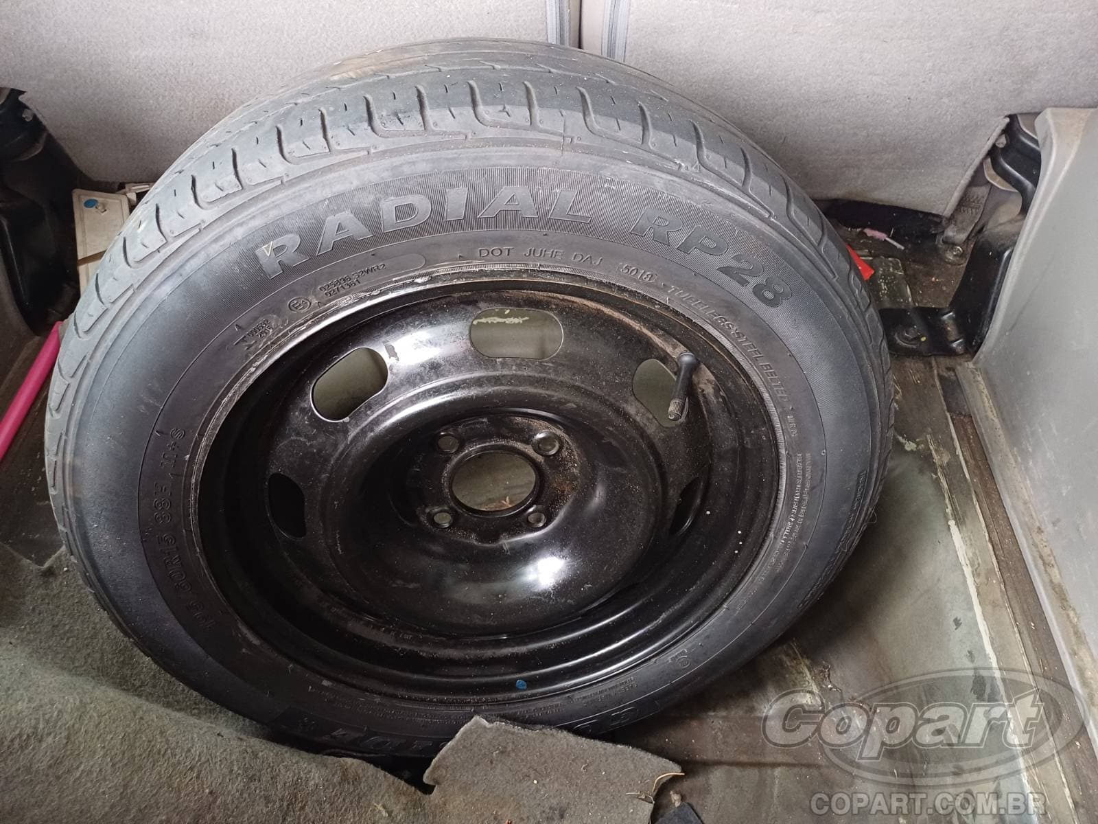 Nissan Livina 2010 — foto 10