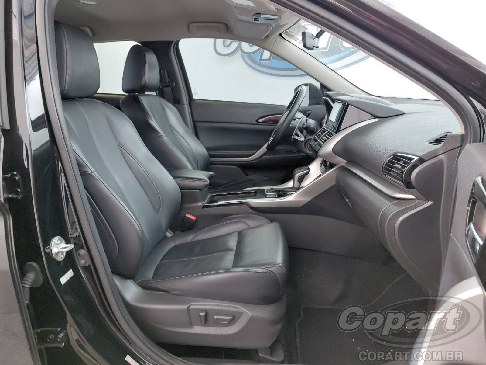Mitsubishi Eclipse Cross 2024 — foto 5
