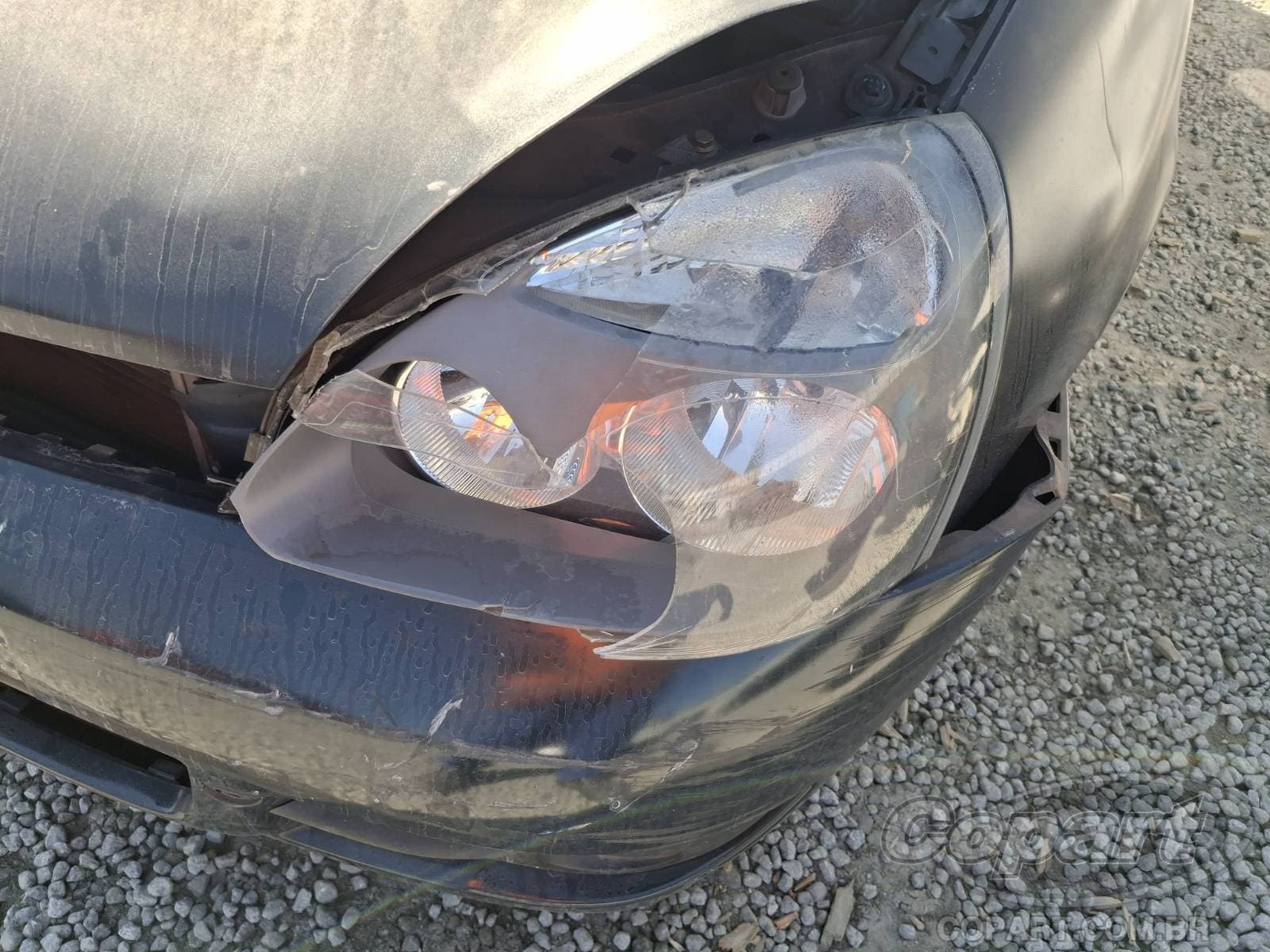 Renault Clio 2006 — foto 12