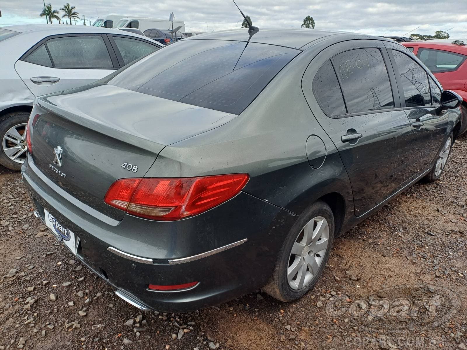 Peugeot 408 Sedan 2012 — foto 4