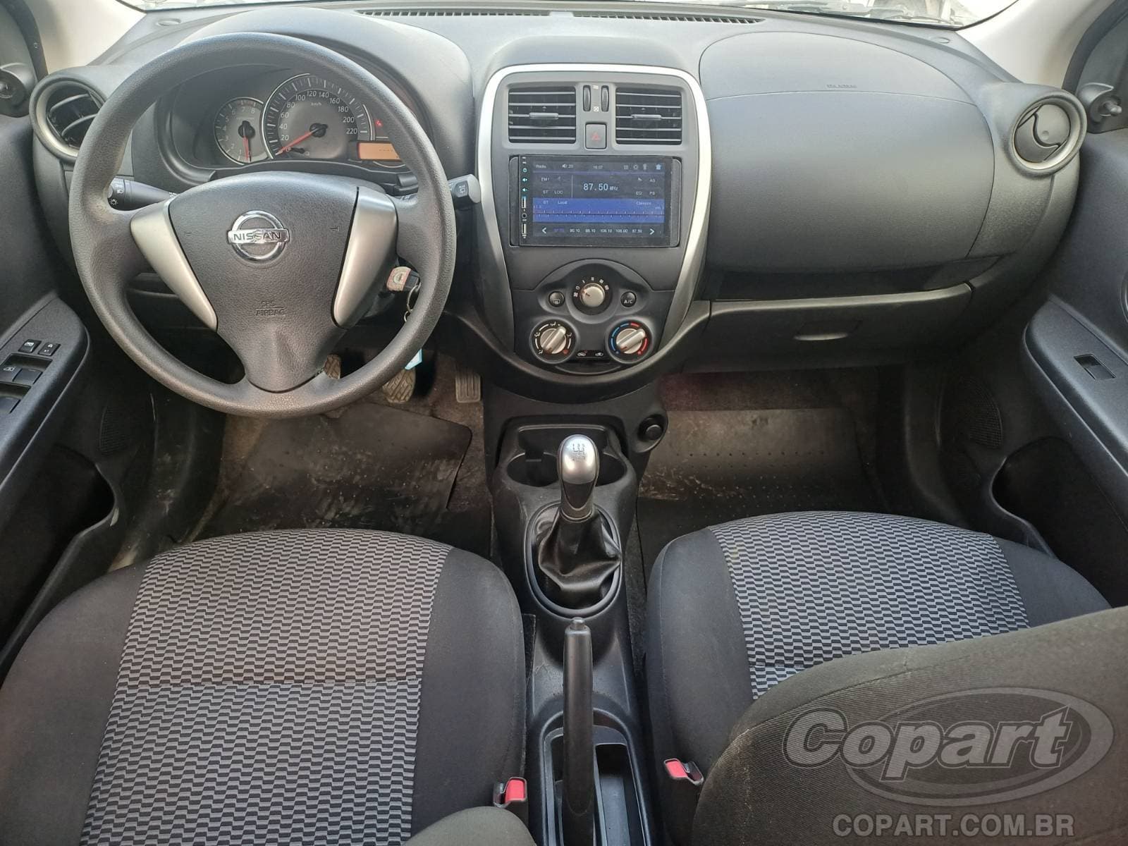 Nissan March 2017 — foto 9