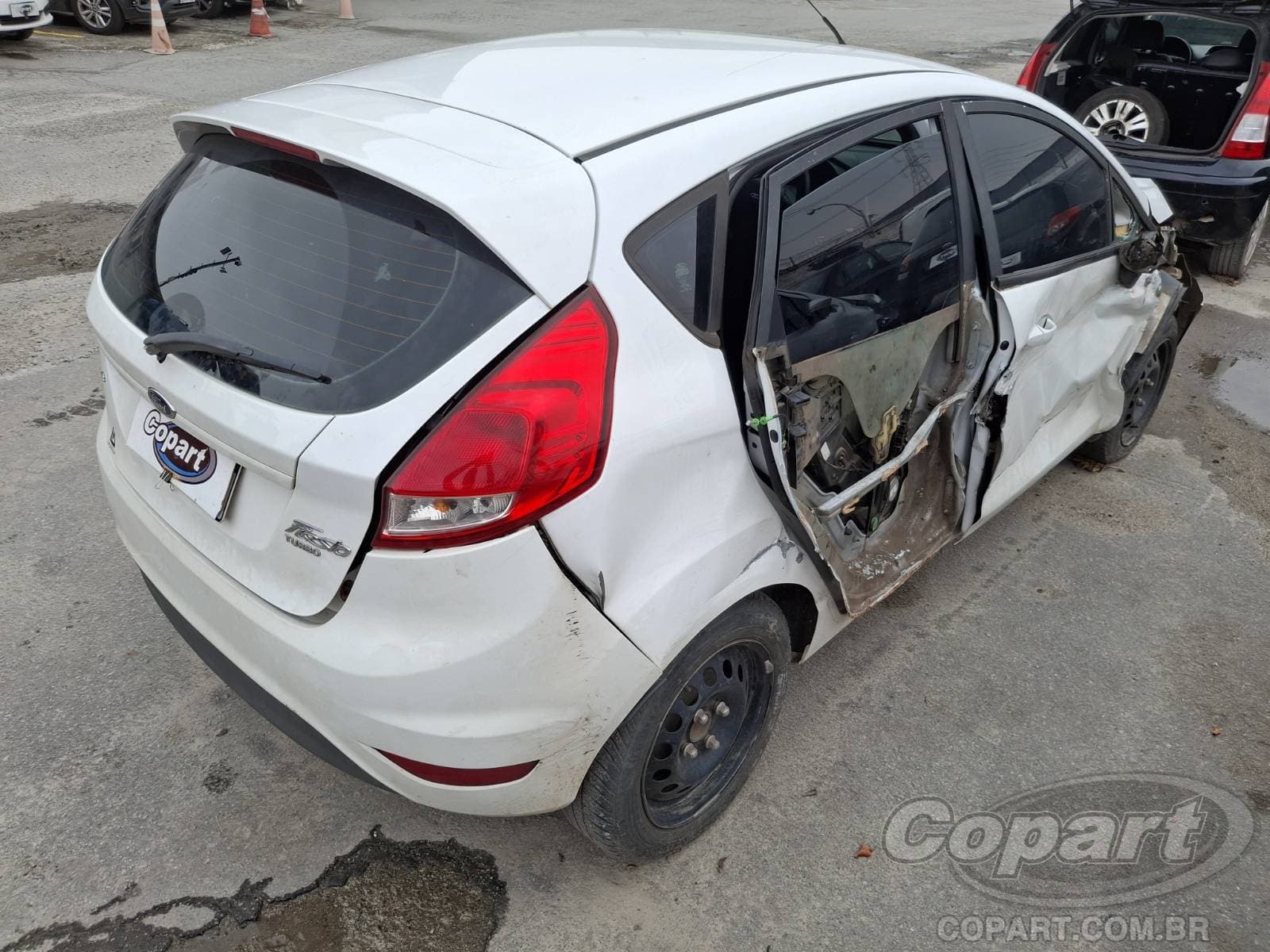 Ford Fiesta 2017 — foto 4