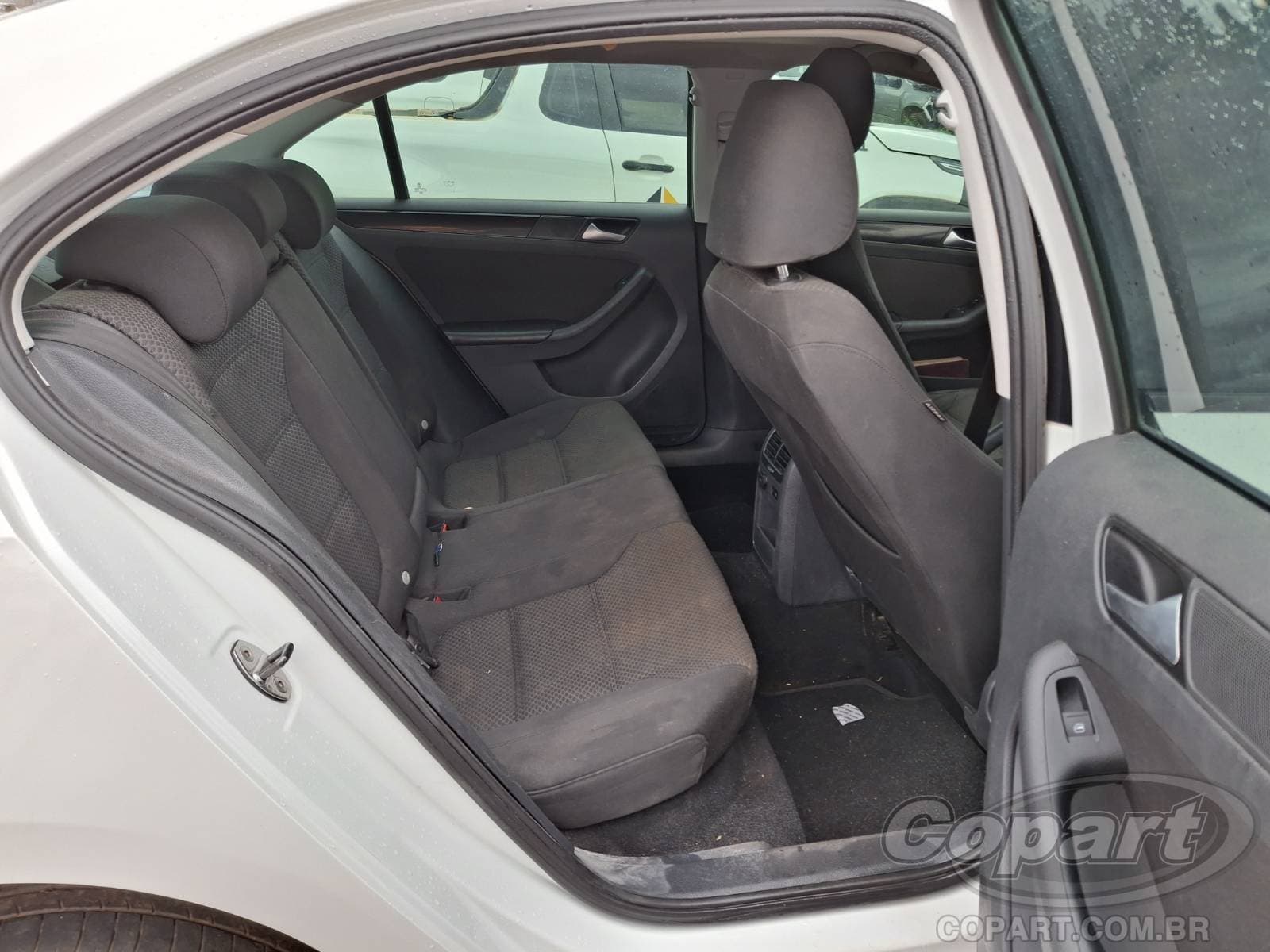 Volkswagen Jetta 2014 — foto 6