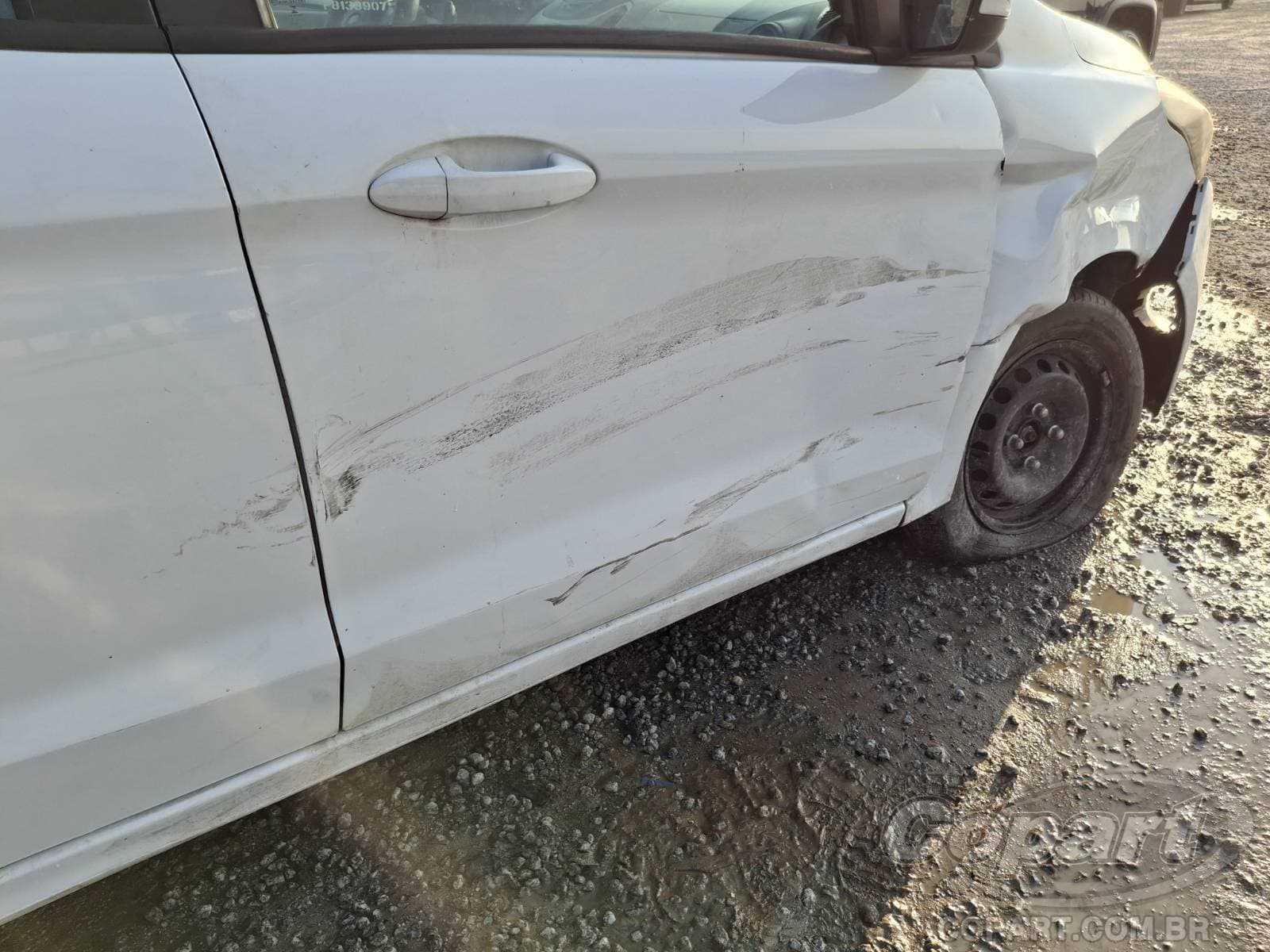Ford KA 2015 — foto 15