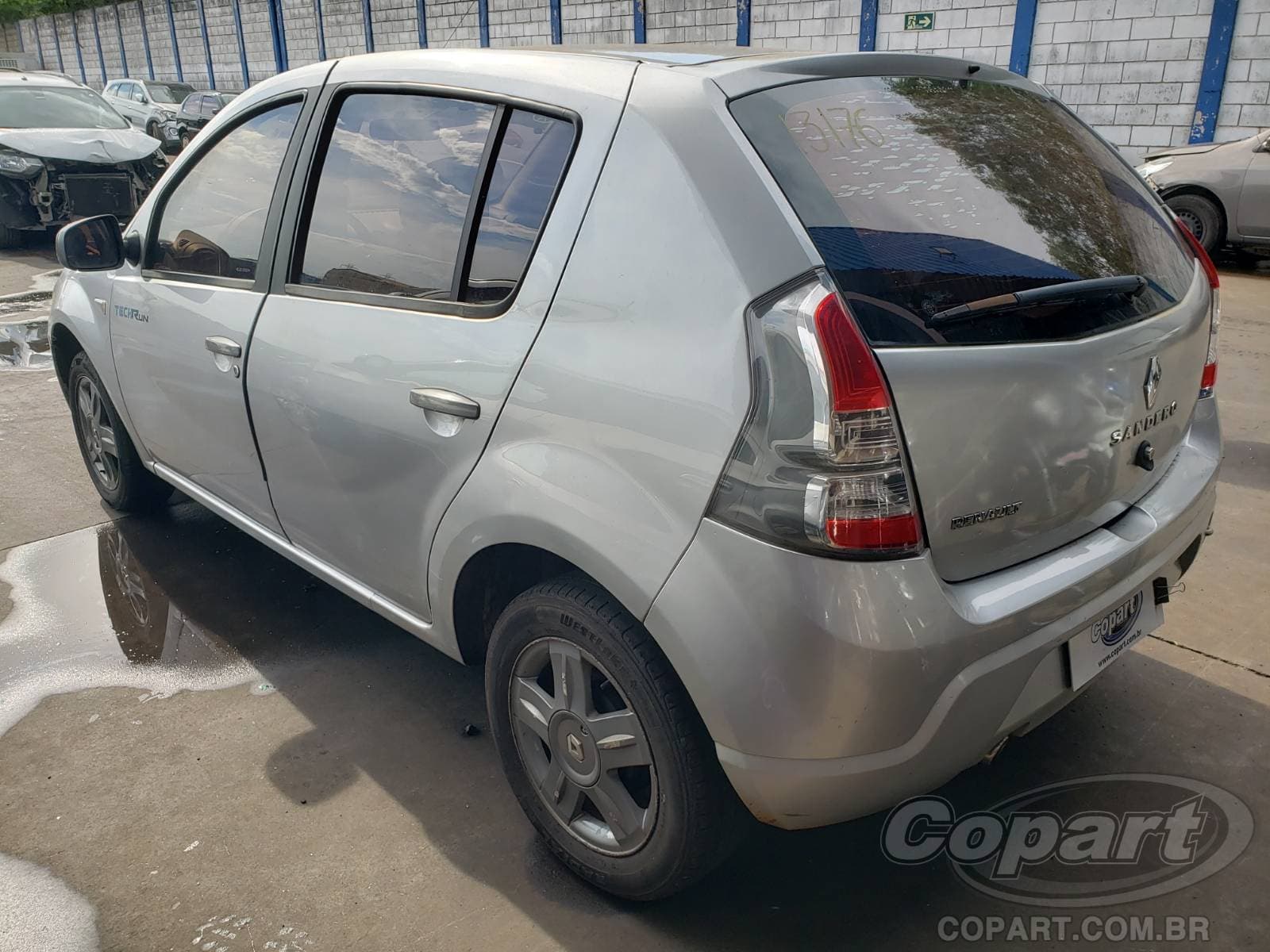 Renault Sandero 2014 — foto 3