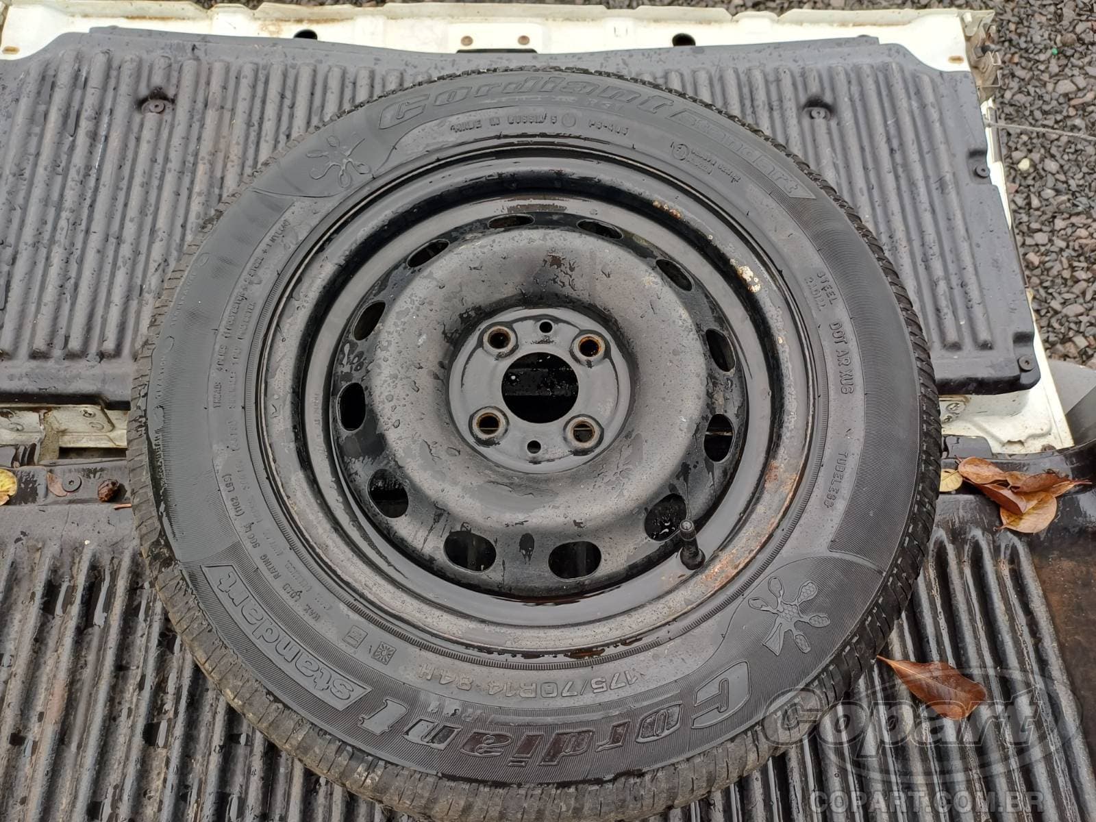 Fiat Strada 2013 — foto 10