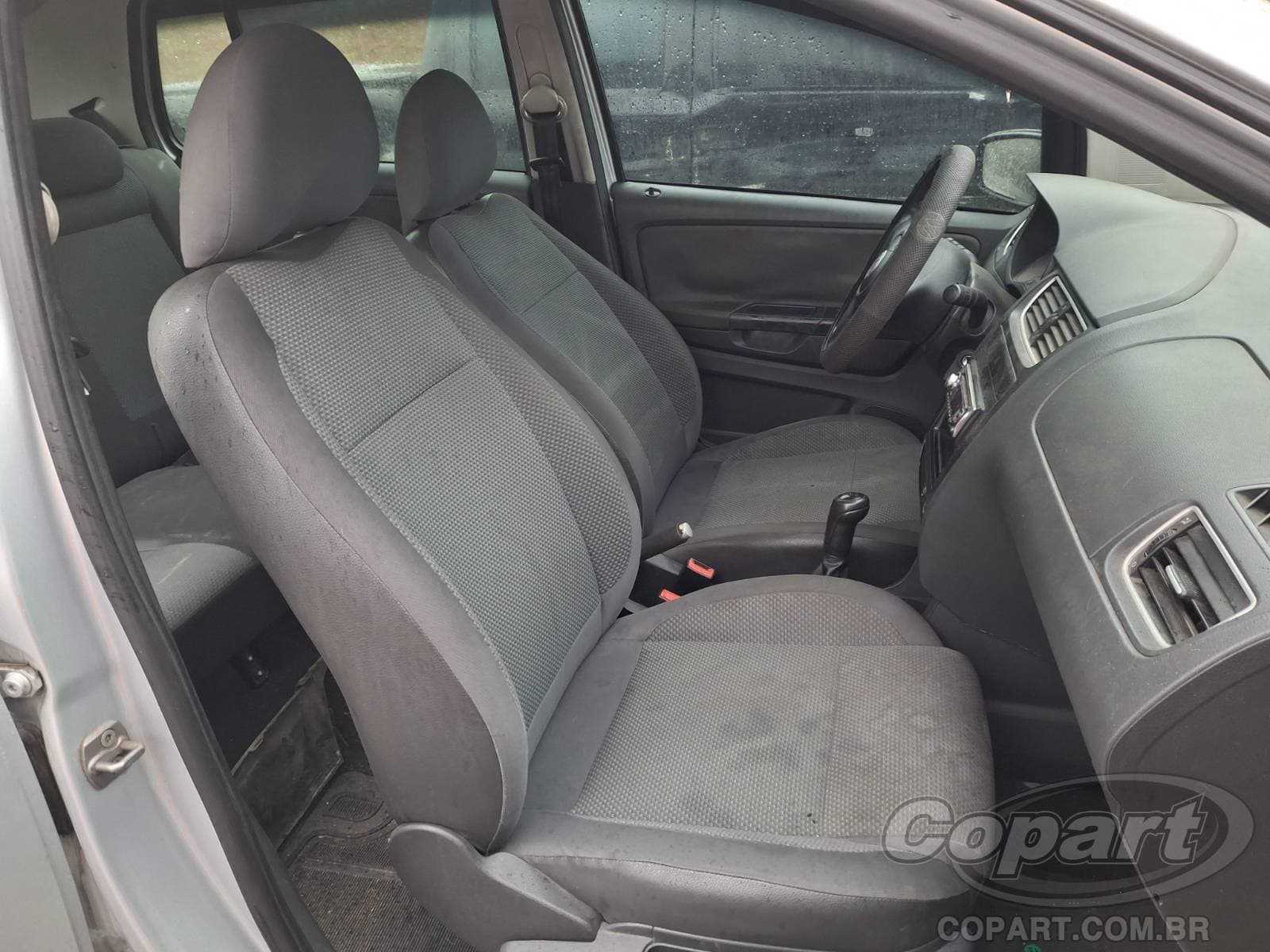 Volkswagen FOX 2010 — foto 5