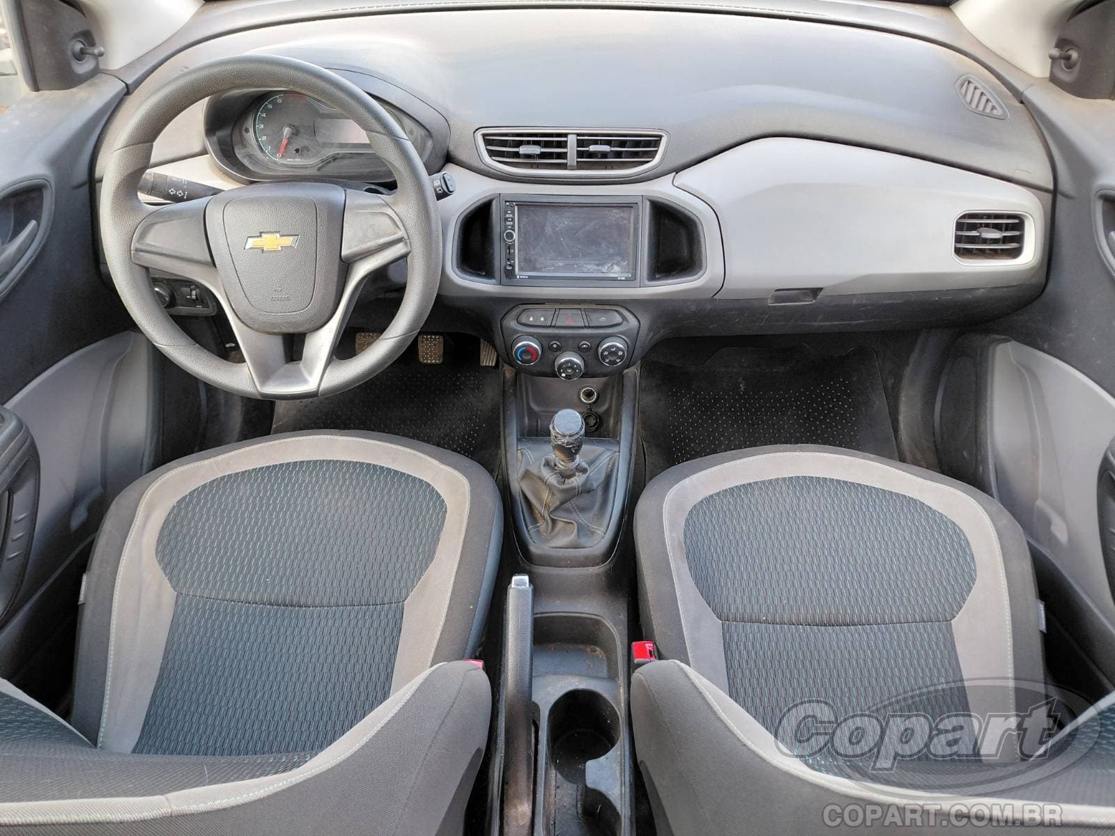 Chevrolet Onix 2015 — foto 9