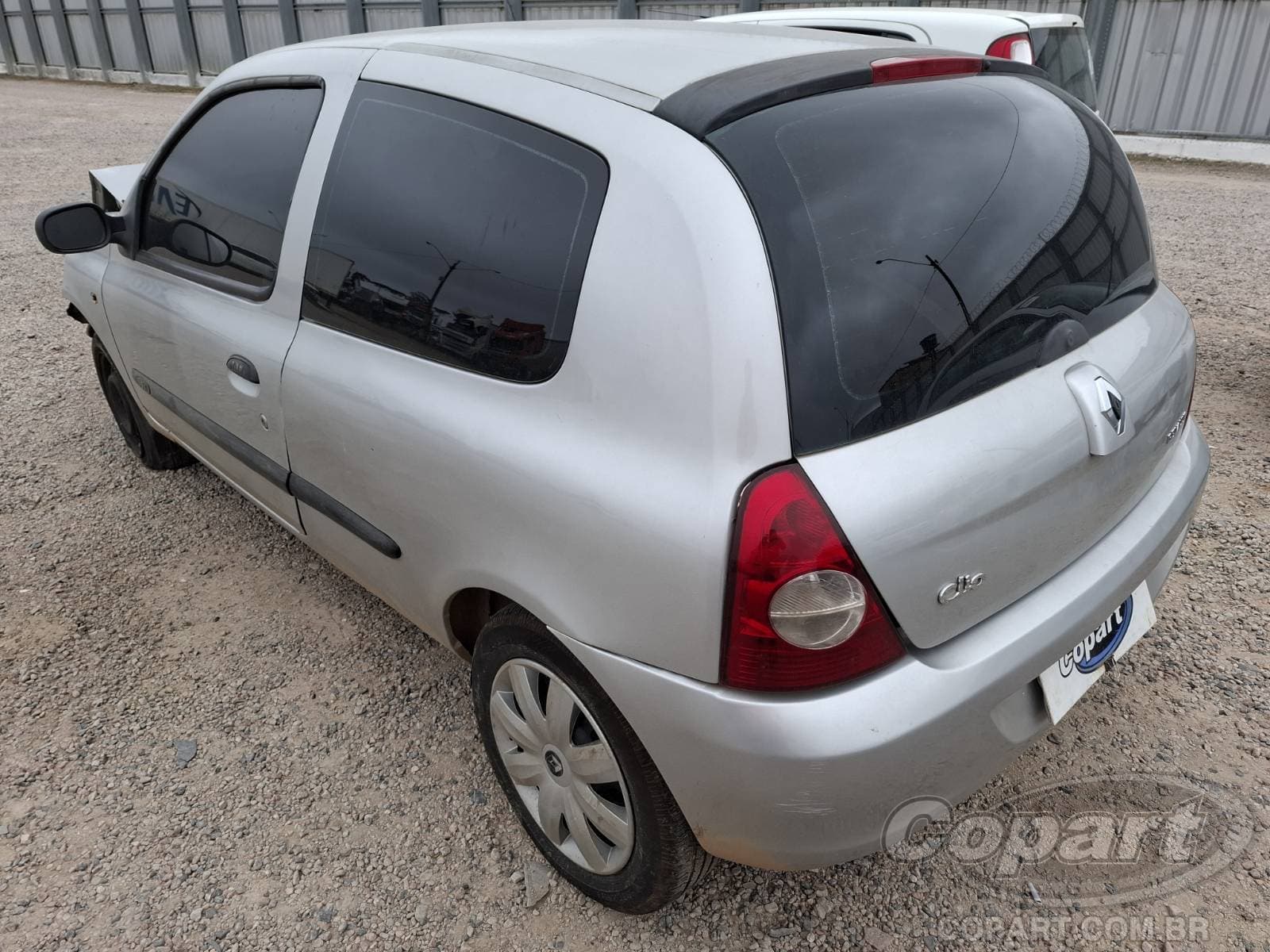 Renault Clio 2011 — foto 3