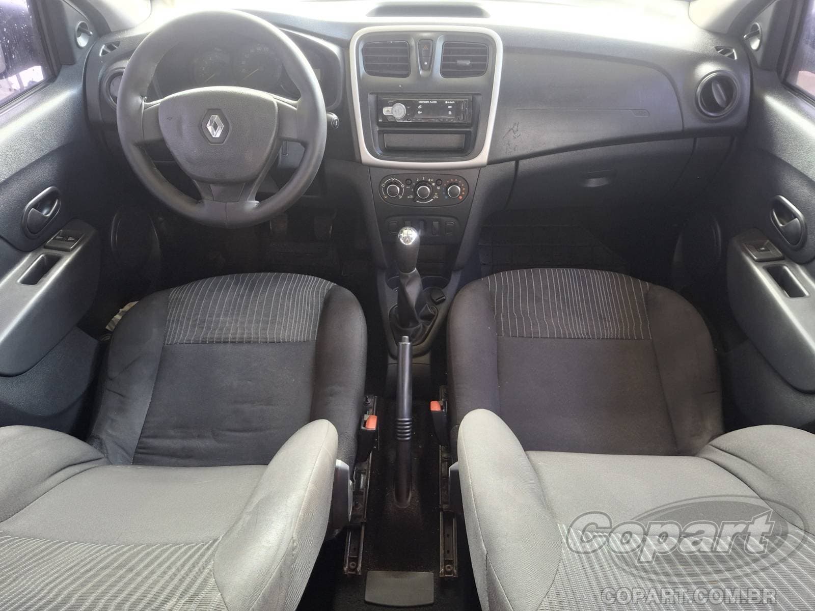Renault Sandero 2017 — foto 9