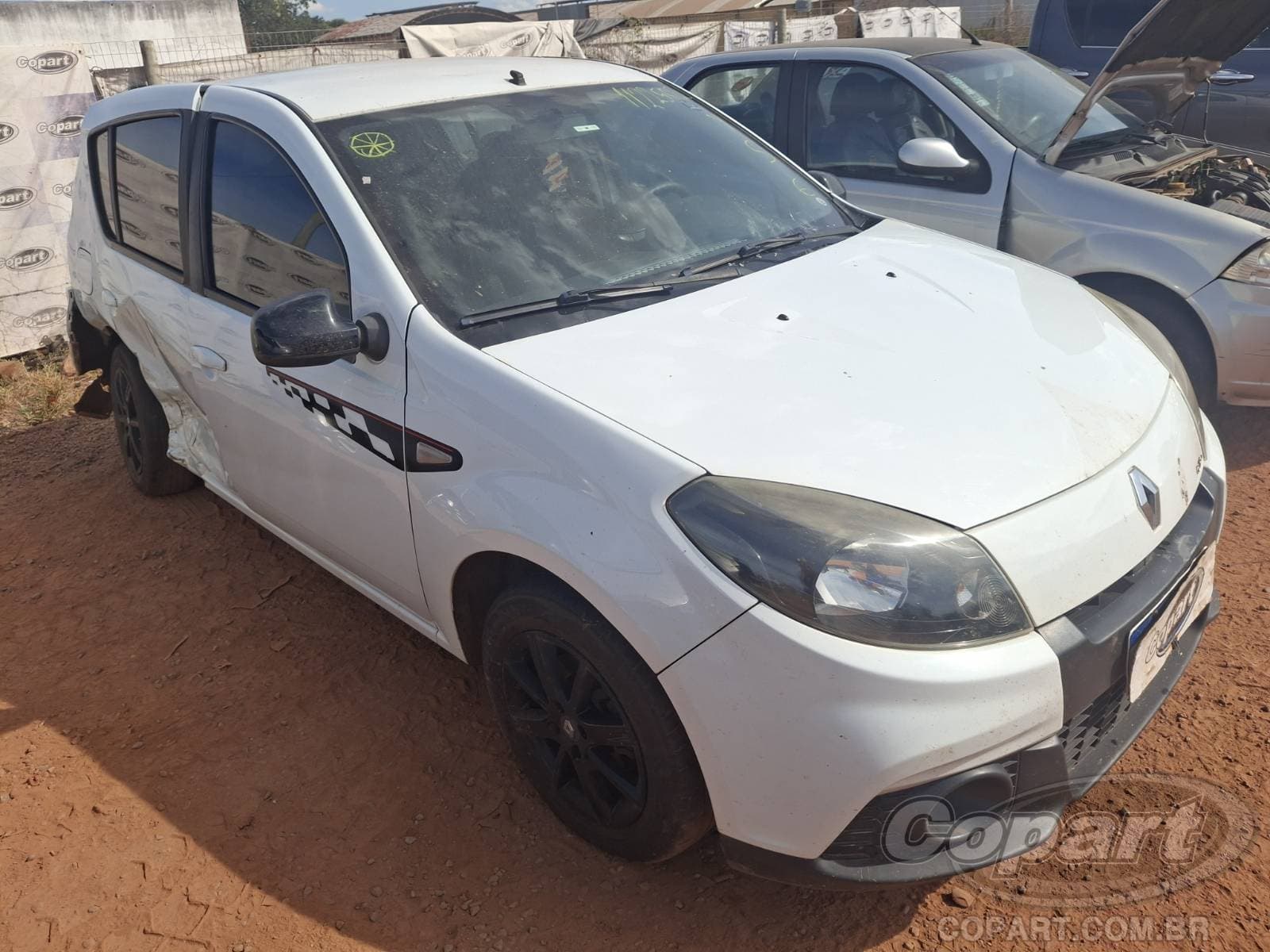 Renault Sandero 2014 — foto 1