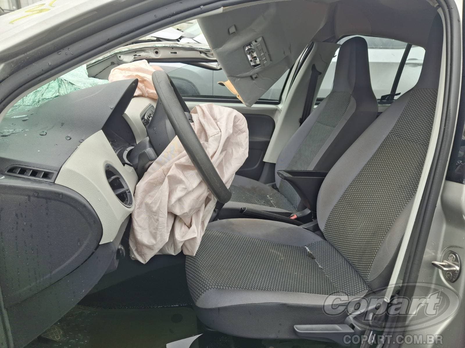 Volkswagen UP 2016 — foto 5