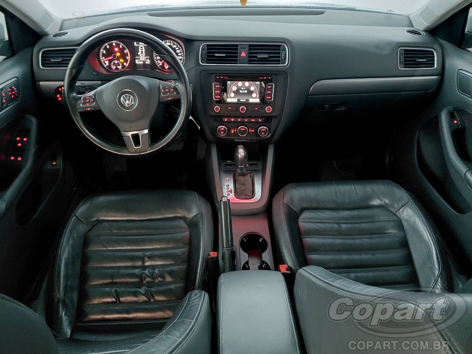 Volkswagen Jetta 2014 — foto 9