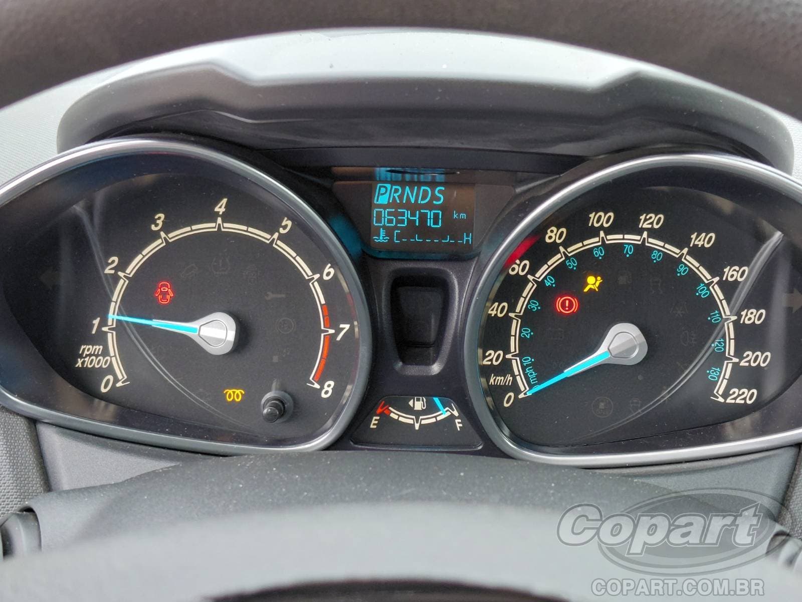 Ford Fiesta 2014 — foto 8