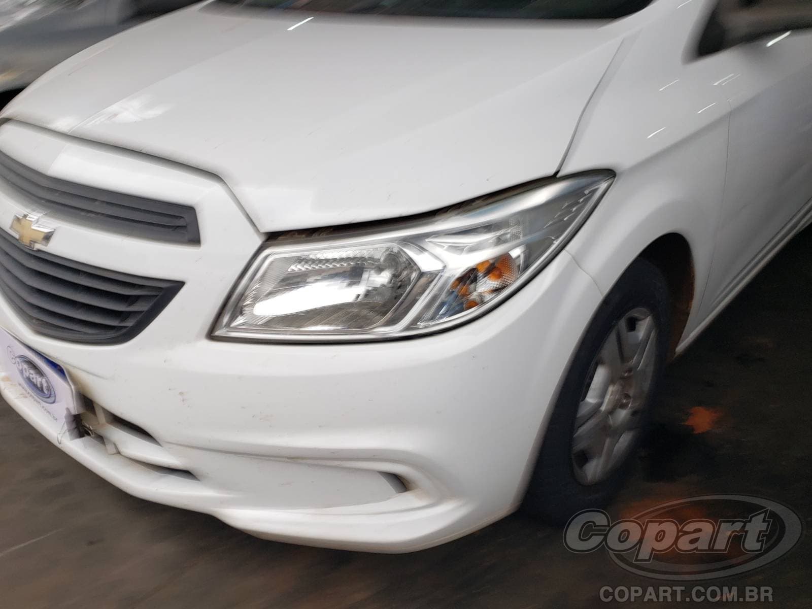 Chevrolet Onix 2018 — foto 12