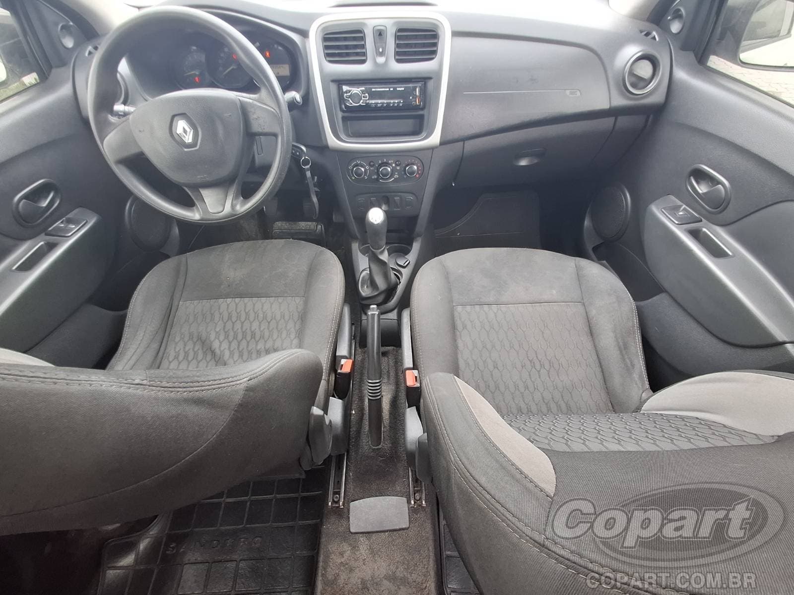 Renault Sandero 2016 — foto 9