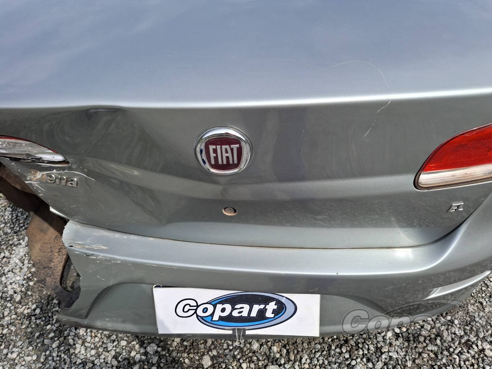 Fiat Siena 2010 — foto 10