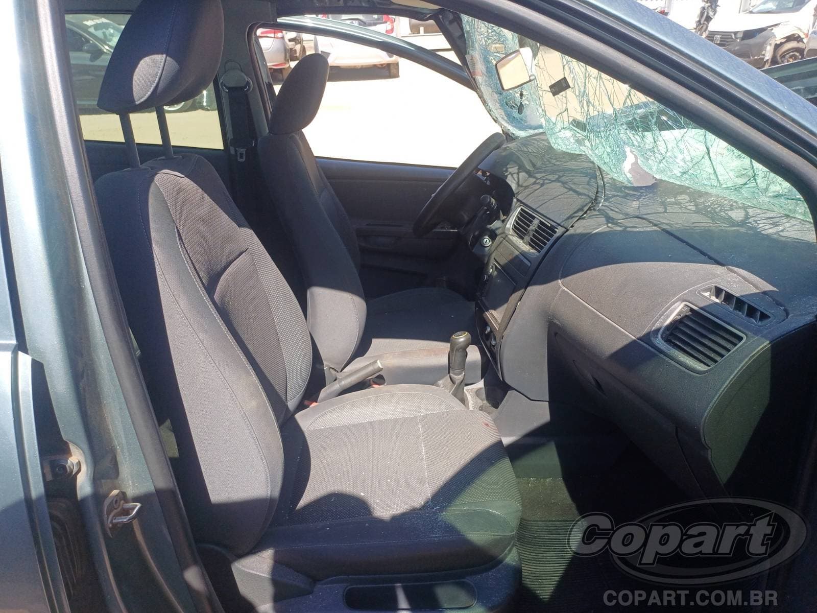 Volkswagen FOX 2011 — foto 5
