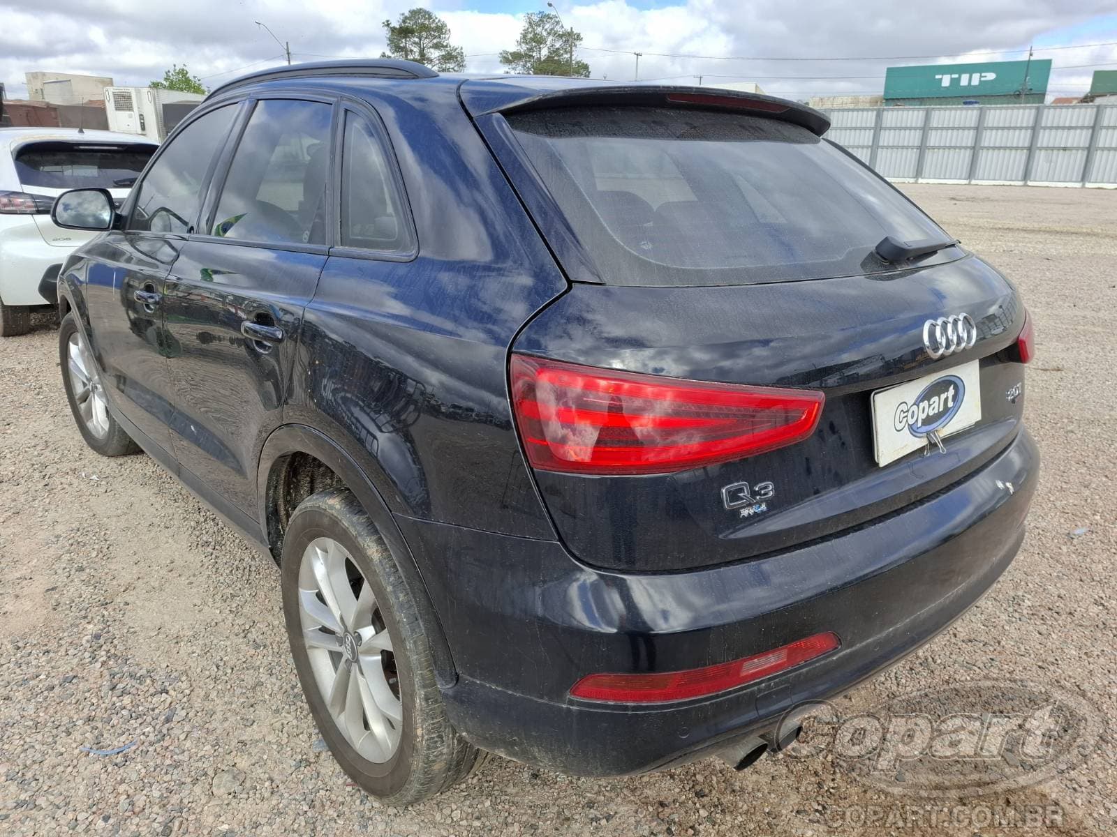 Audi Q3 2015 — foto 3