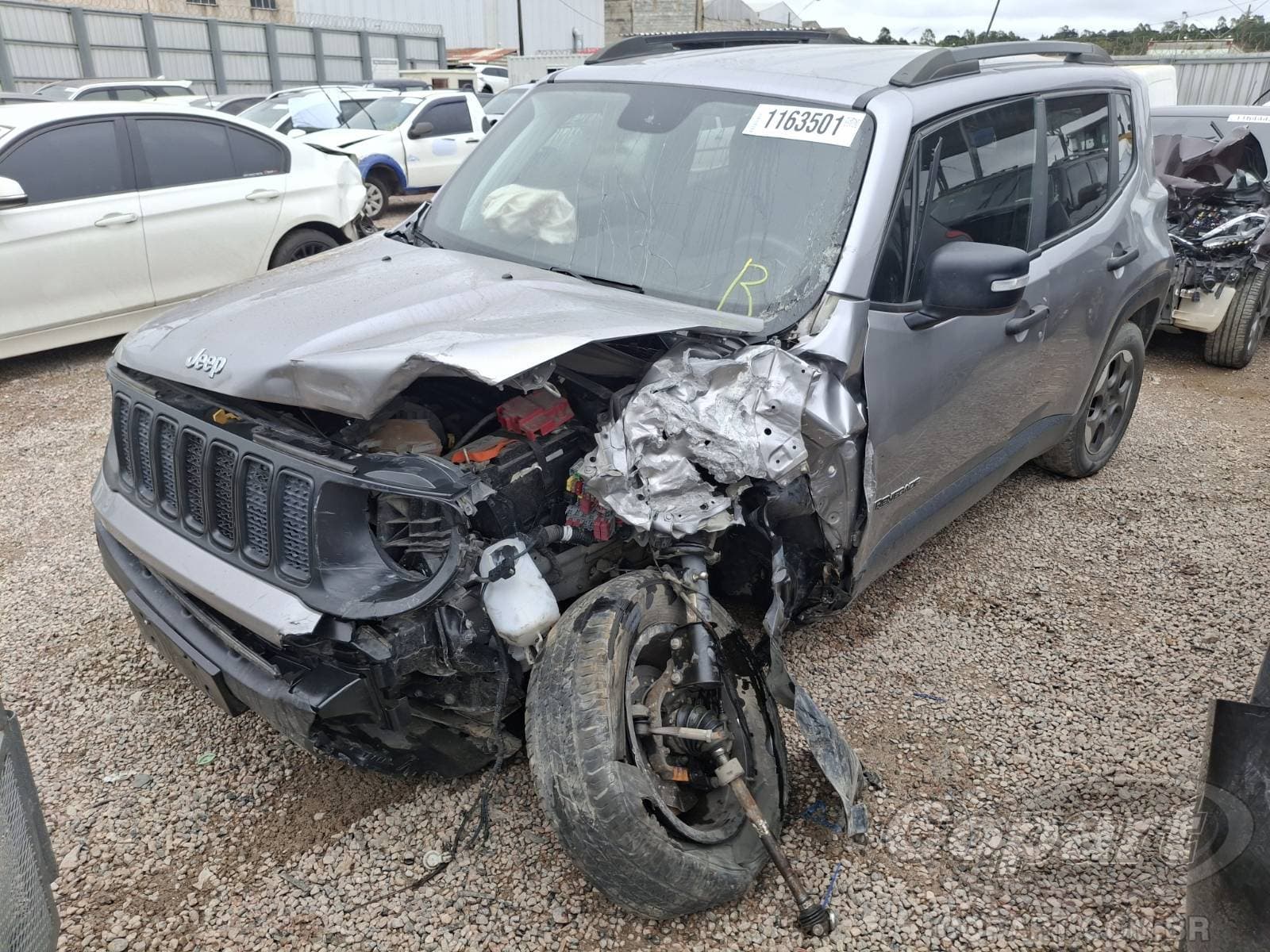 Jeep Renegade 2019 — foto 2