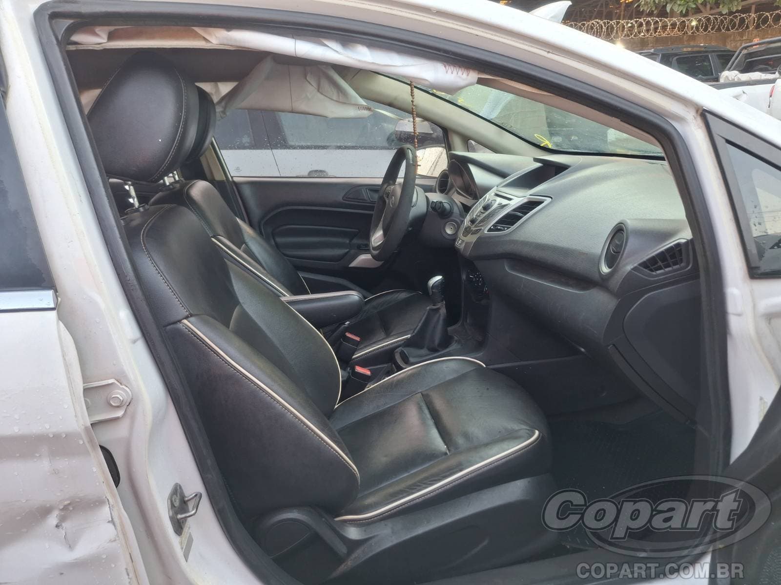 Ford Fiesta 2012 — foto 5
