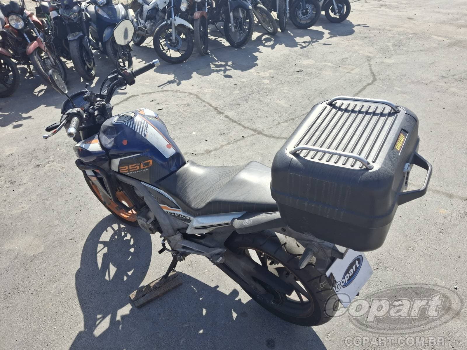 Honda CB 250 F 2020 — foto 3