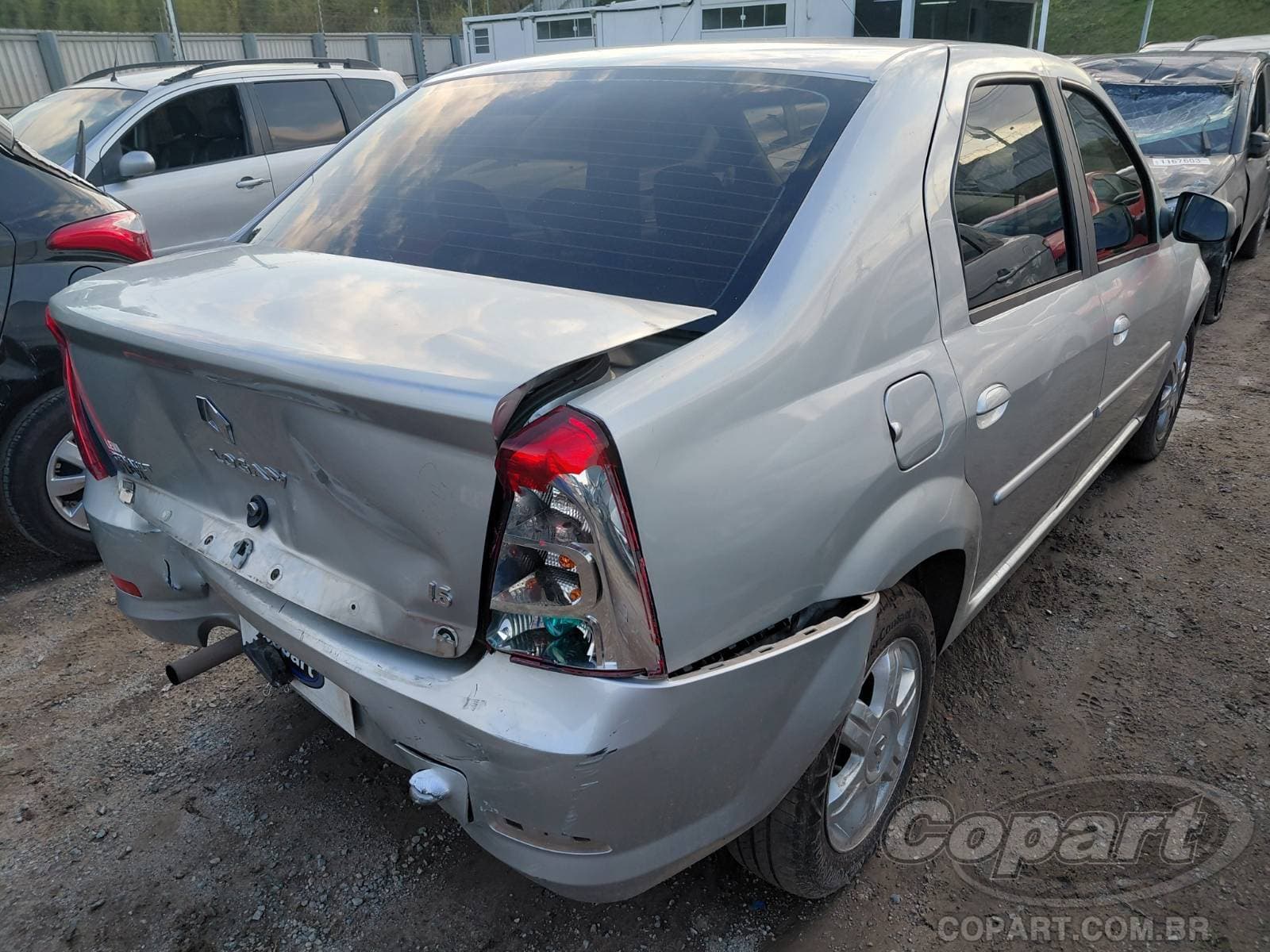 Renault Logan 2012 — foto 4
