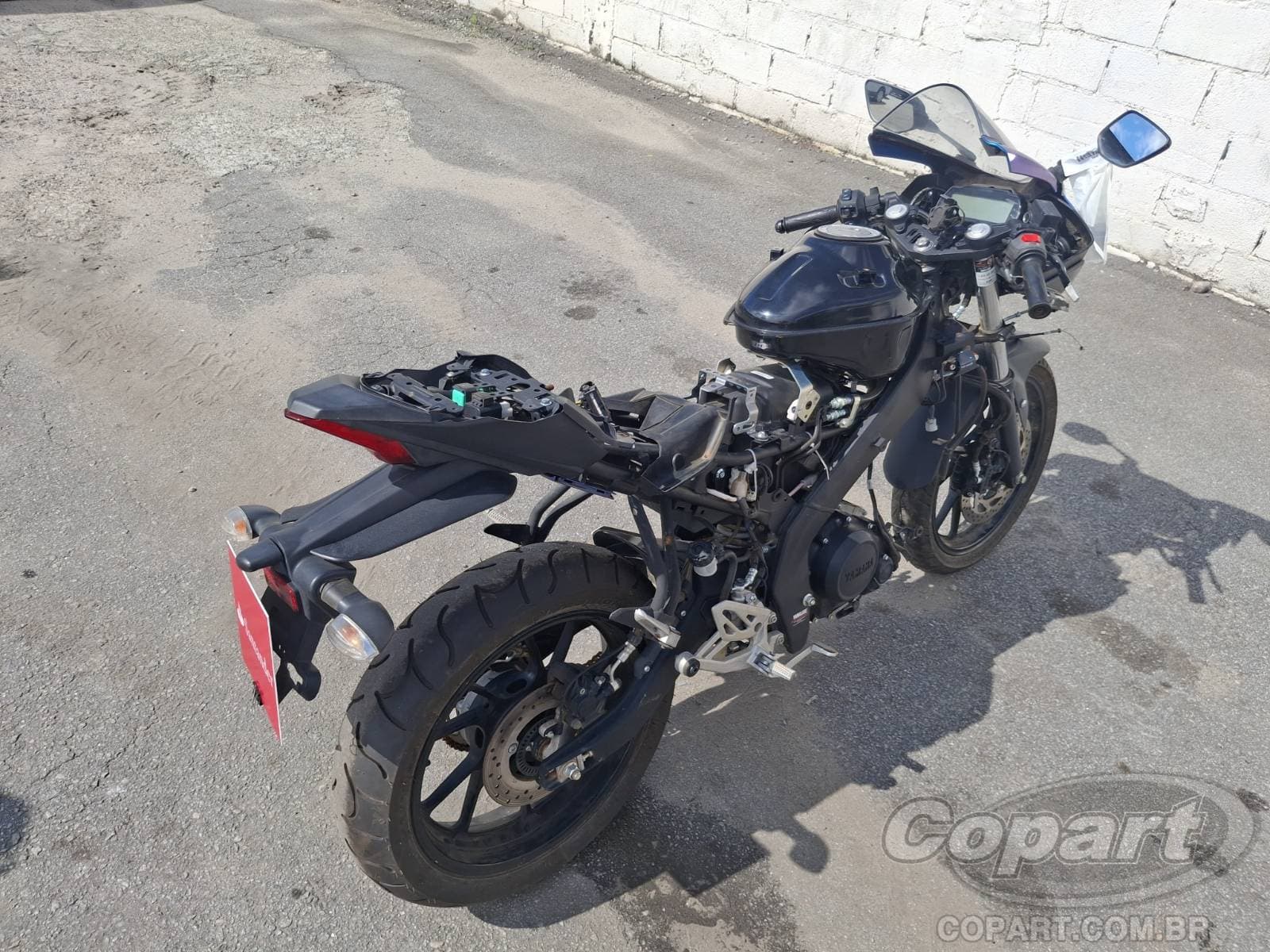 Yamaha YZF R15 2025 — foto 4