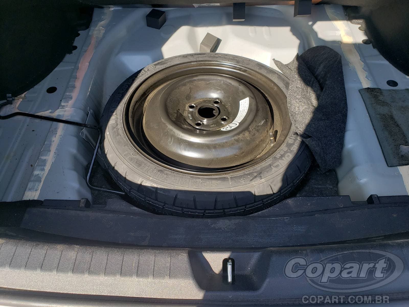 Toyota Yaris Seda 2024 — foto 10
