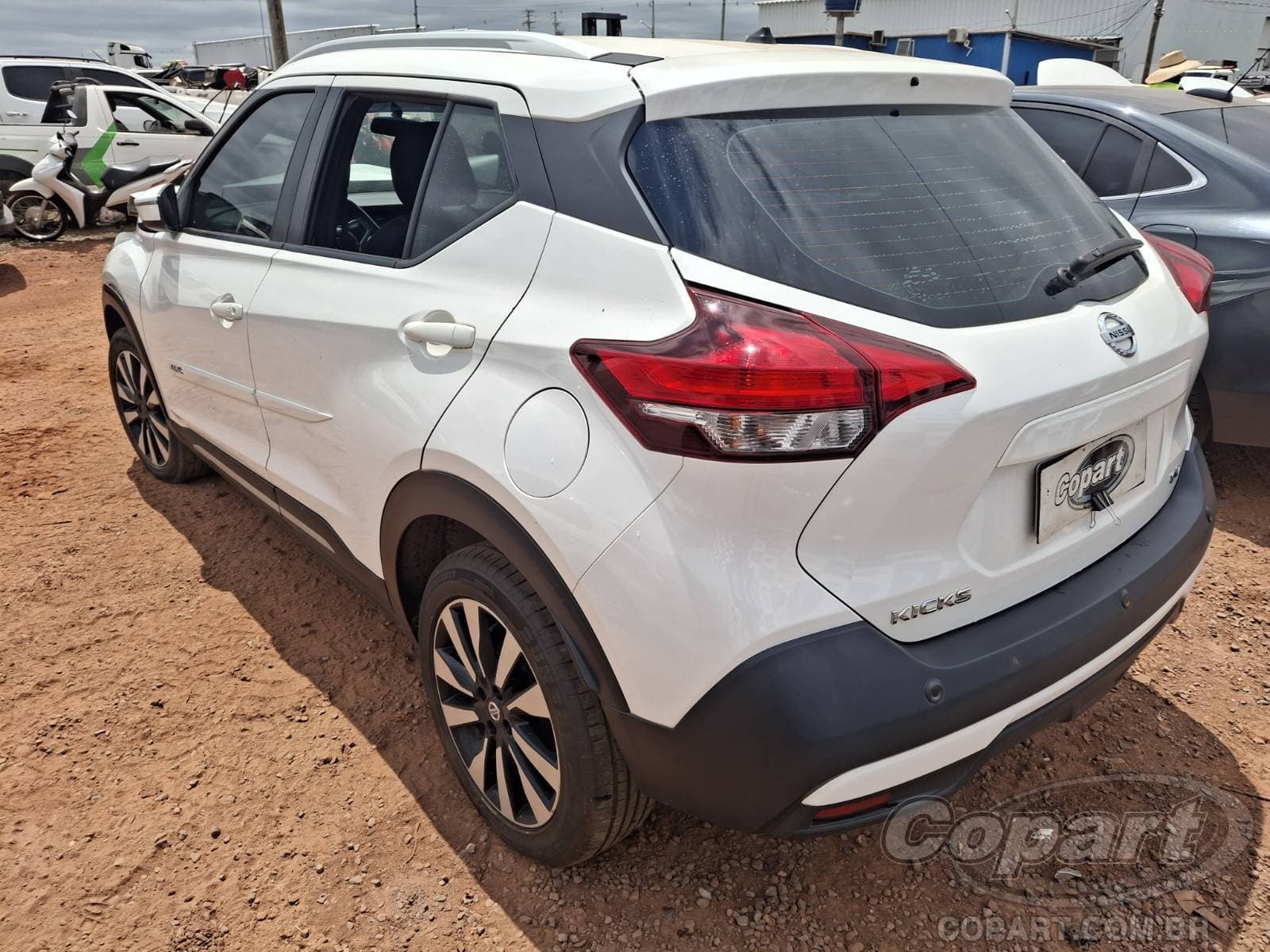 Nissan Kicks 2021 — foto 3