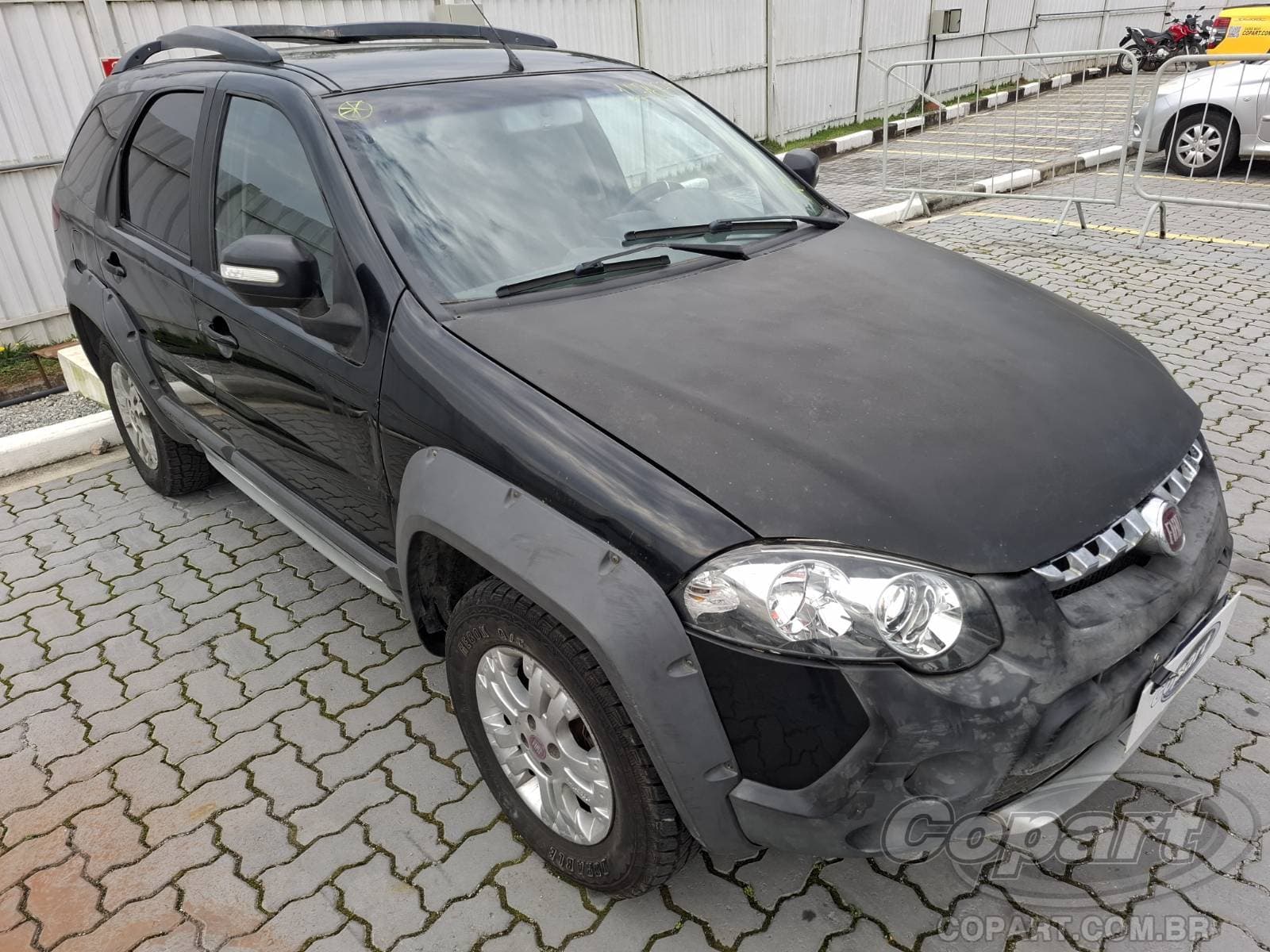 Fiat Weekend 1.8 16V E.TORQ 2015