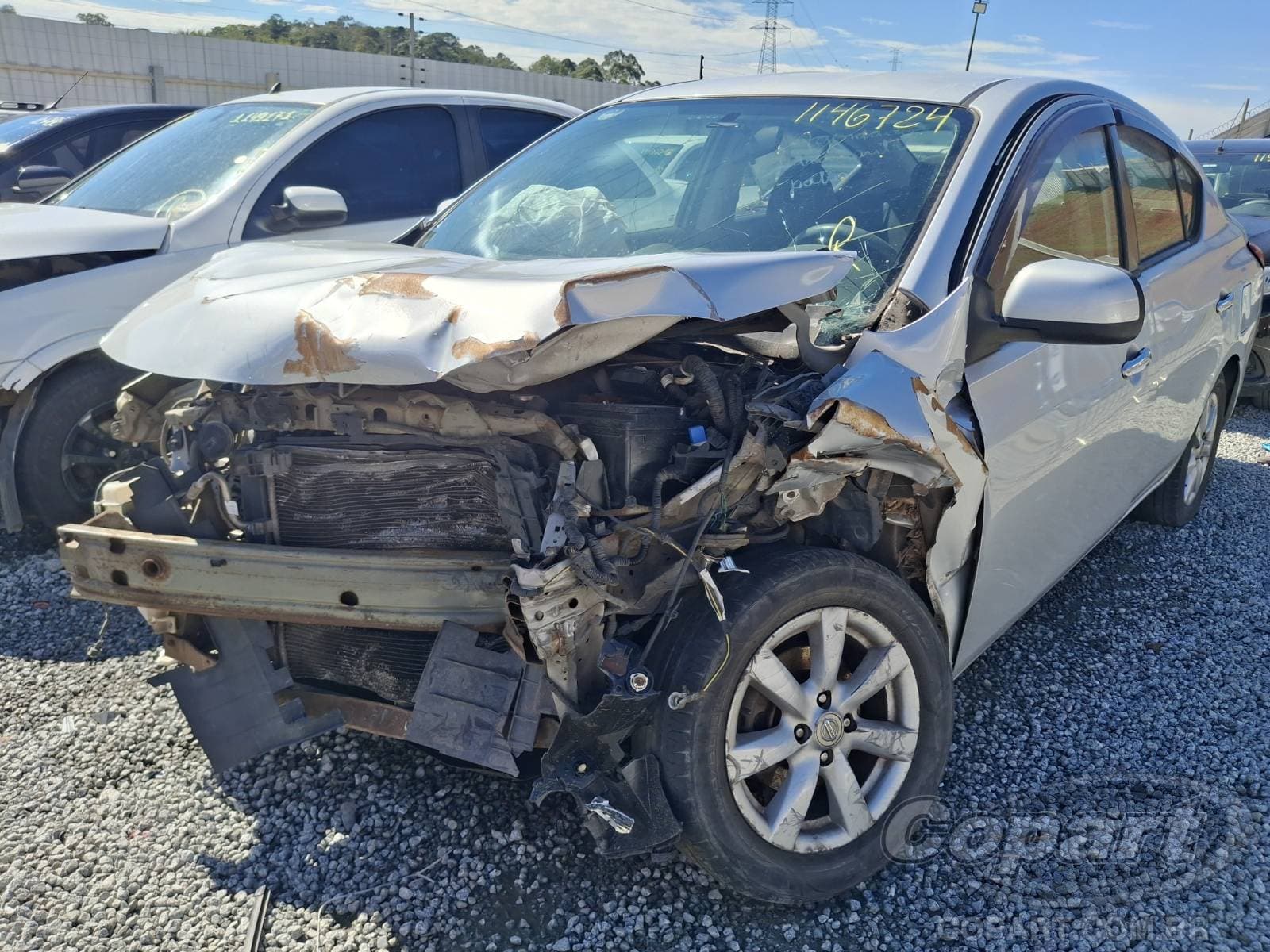 Nissan Versa 2013 — foto 2