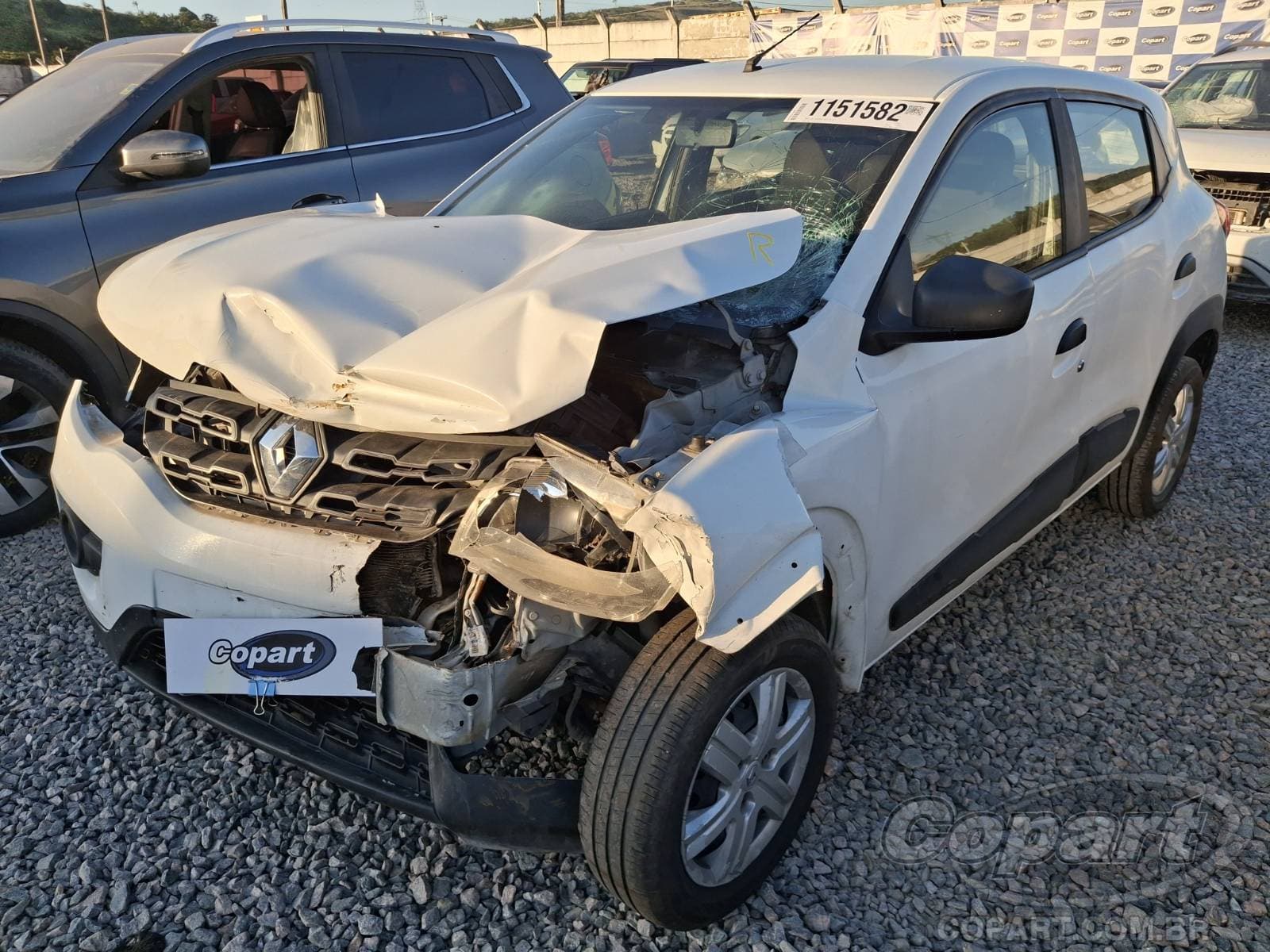 Renault Kwid 2020 — foto 2