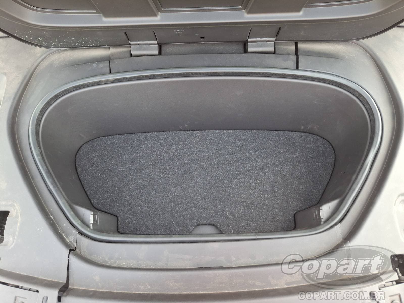 Volvo C40 2023 — foto 7