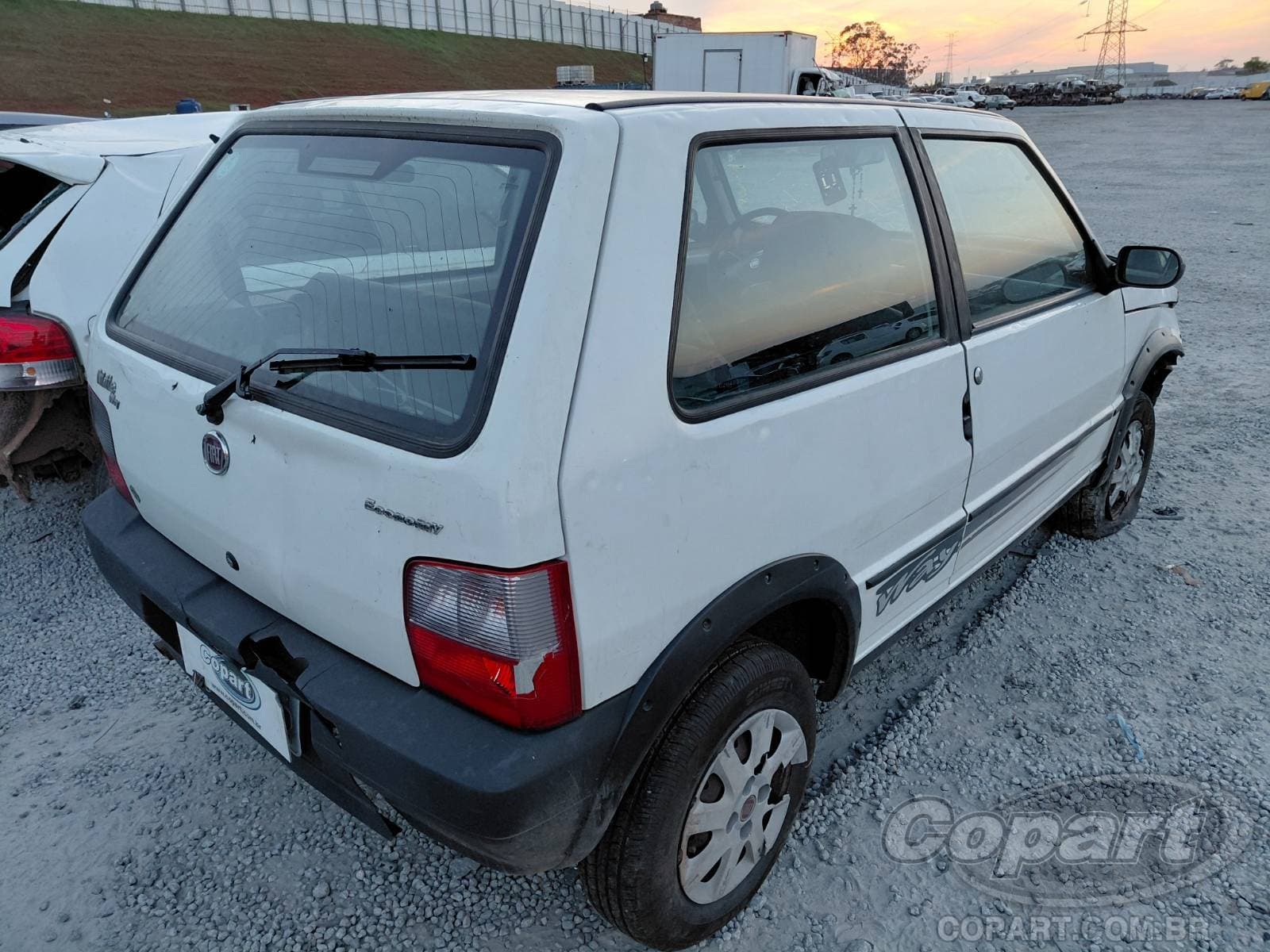 Fiat UNO 2010 — foto 4