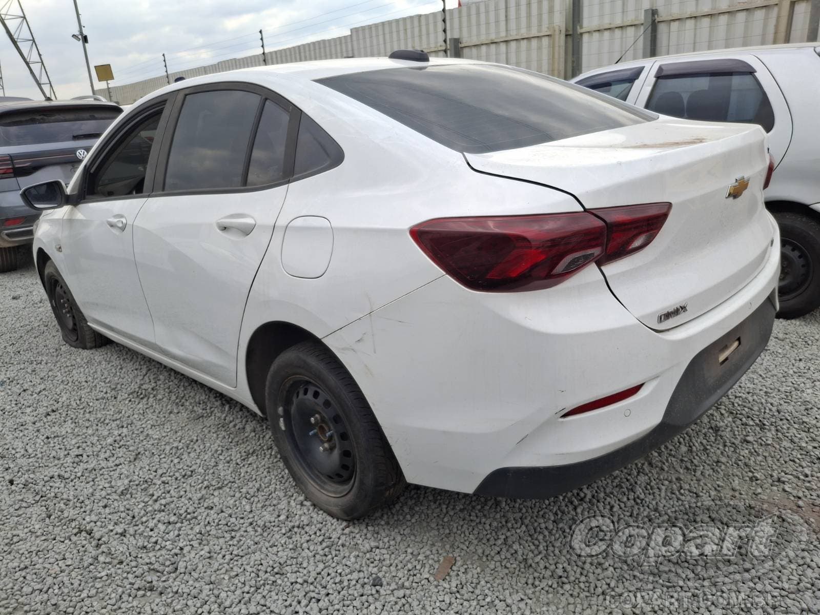 Chevrolet Onix Plus 2020 — foto 3
